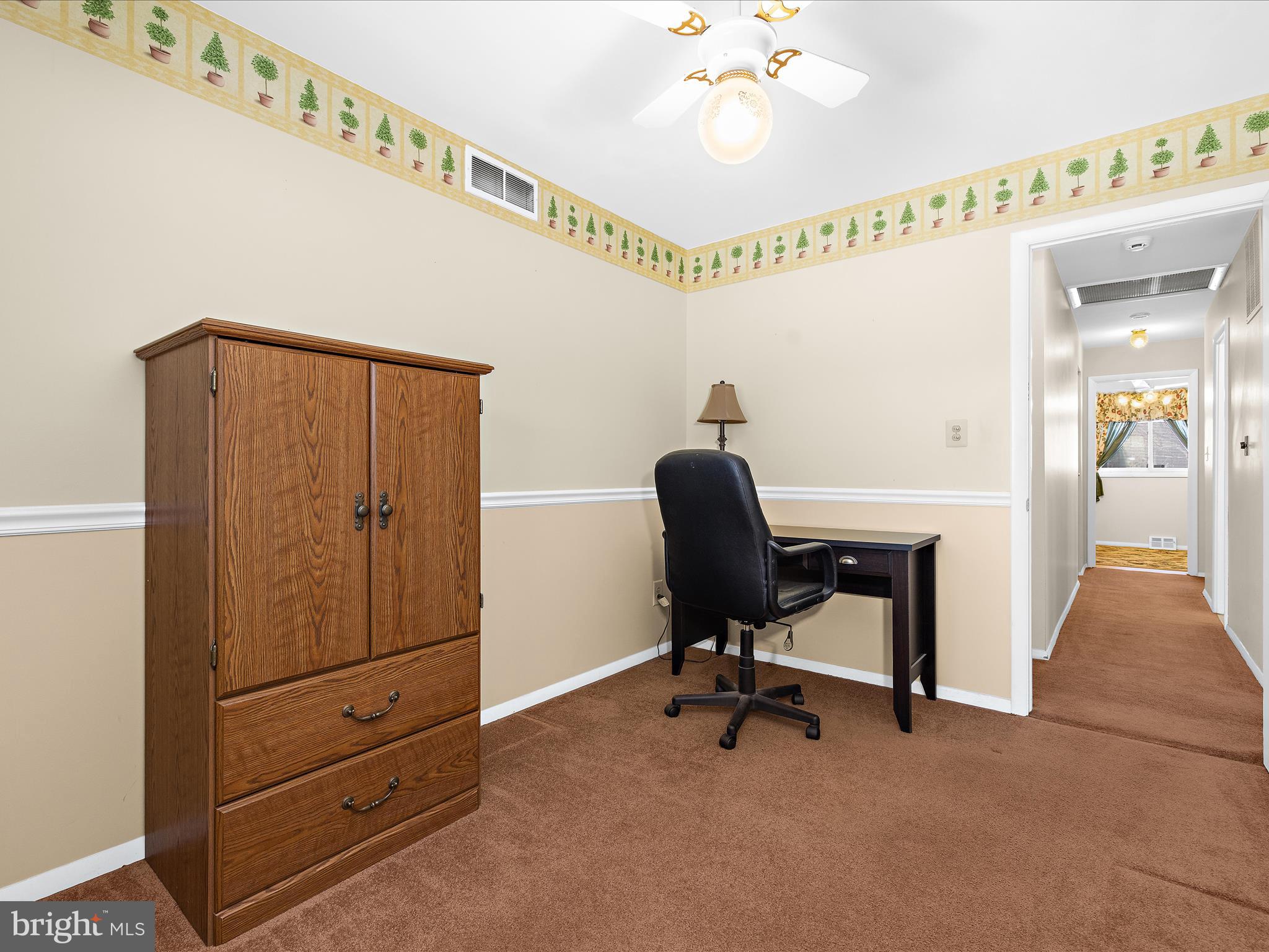 THE HIGHLANDS - Residential