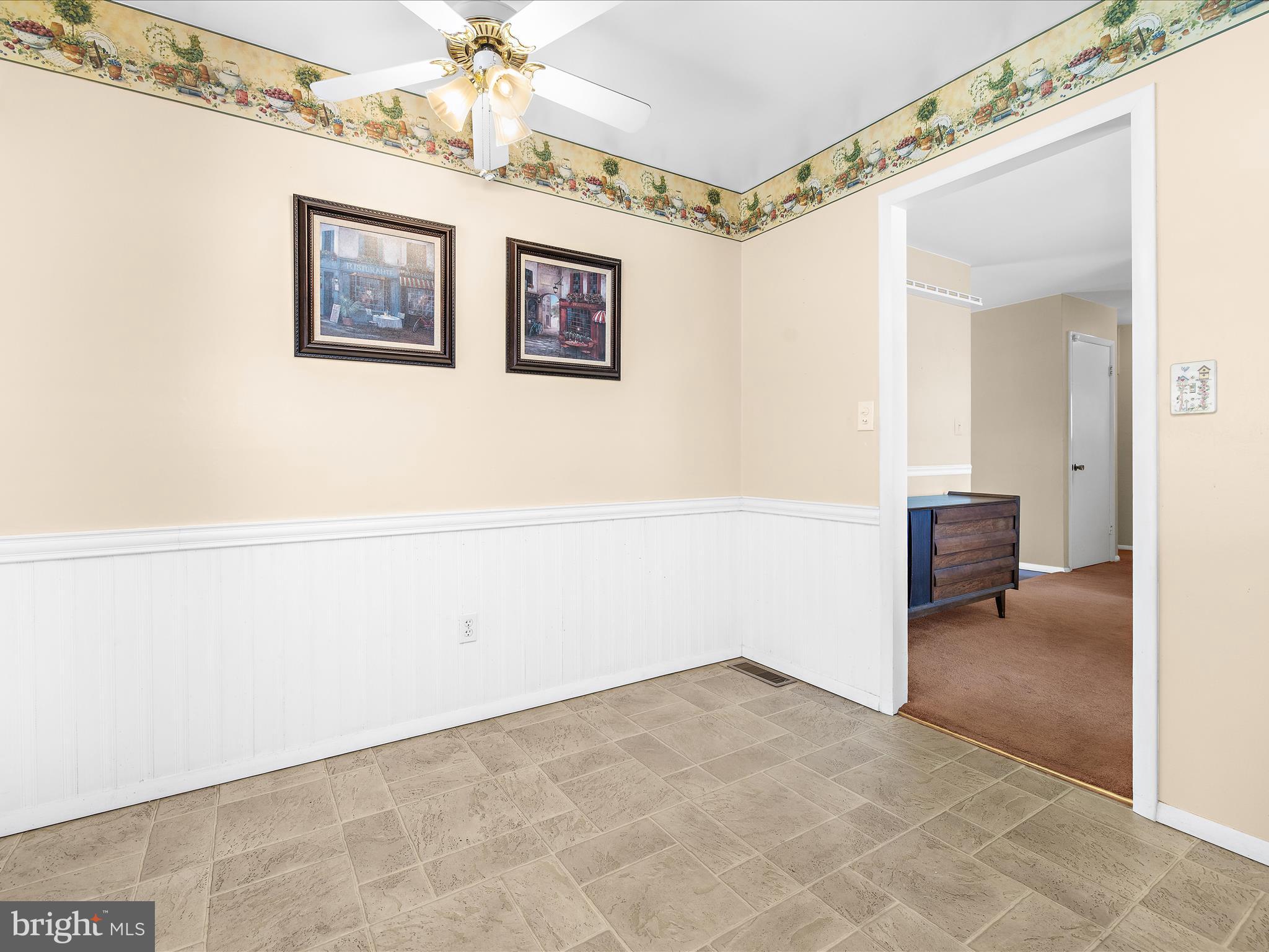 THE HIGHLANDS - Residential