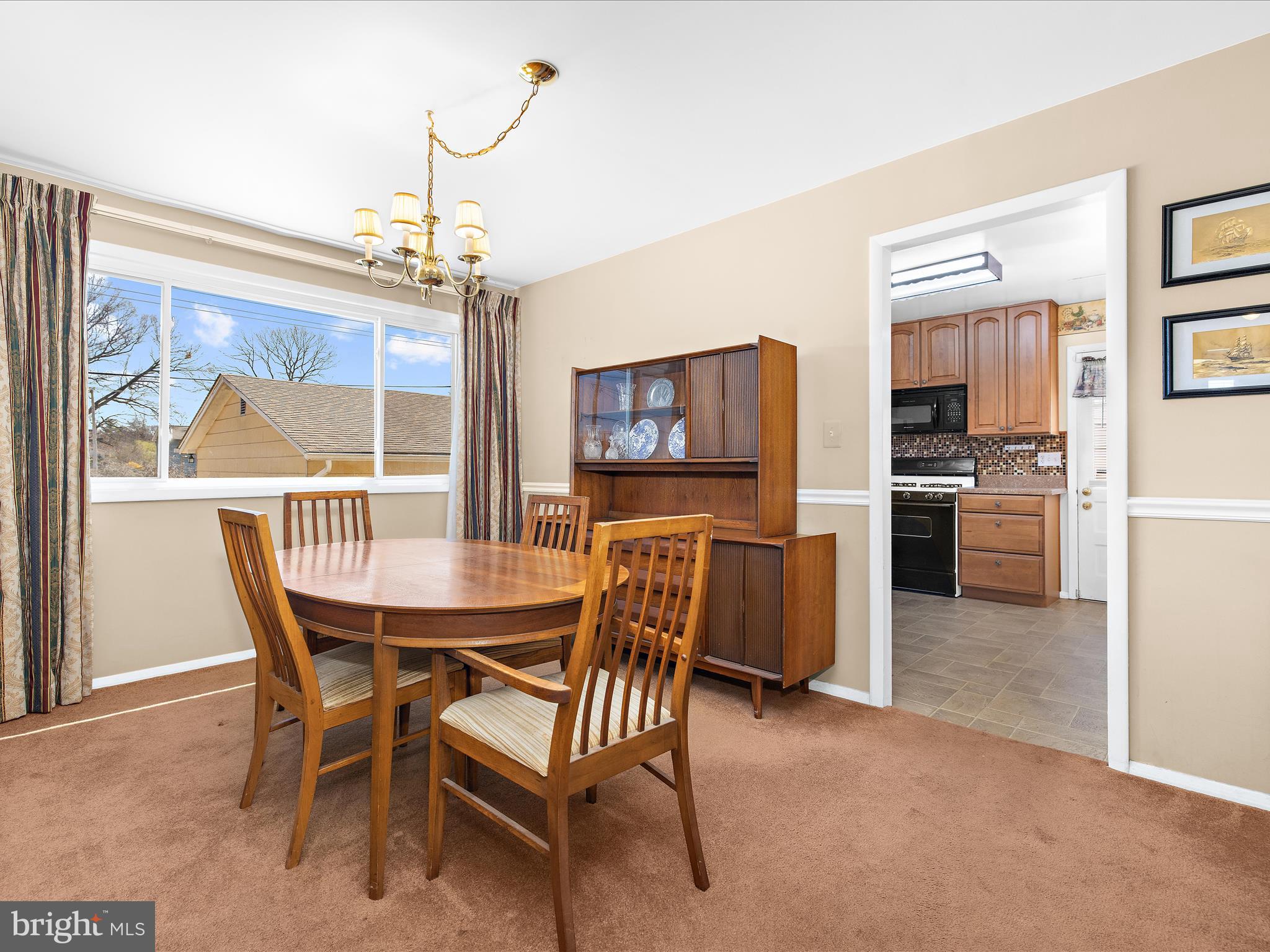 THE HIGHLANDS - Residential