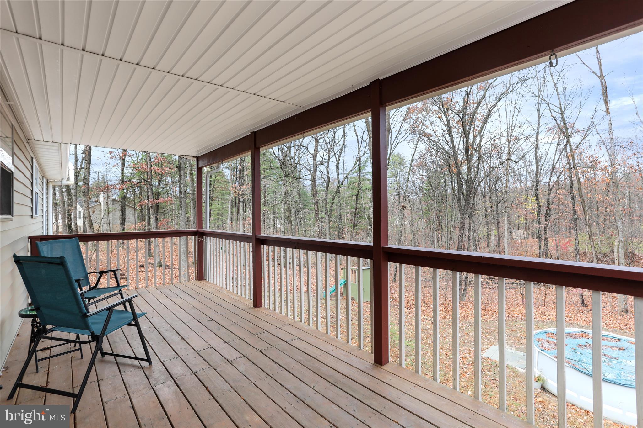 FOXCREST MANOR - Residential