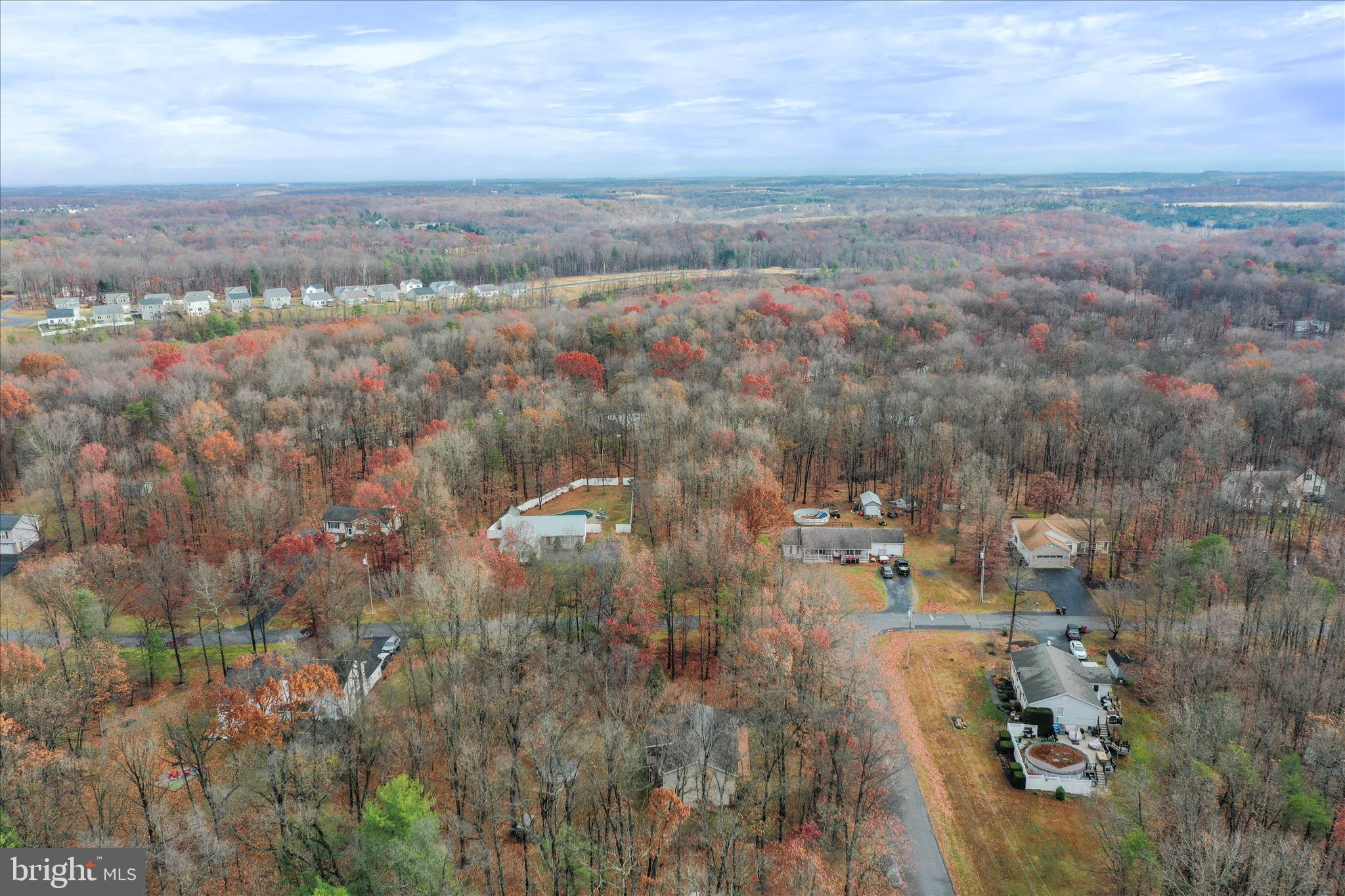 FOXCREST MANOR - Residential
