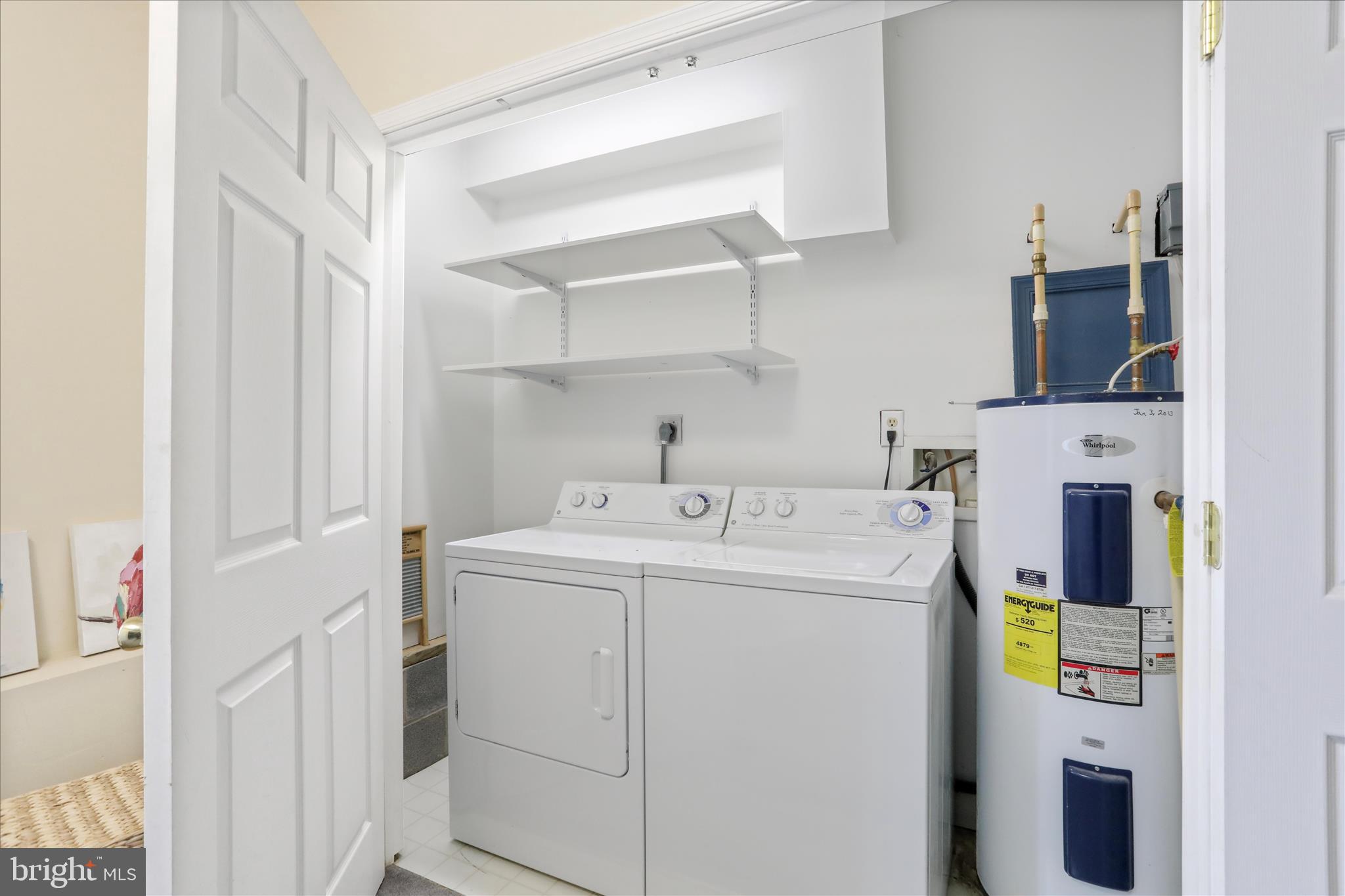 FOXCREST MANOR - Residential