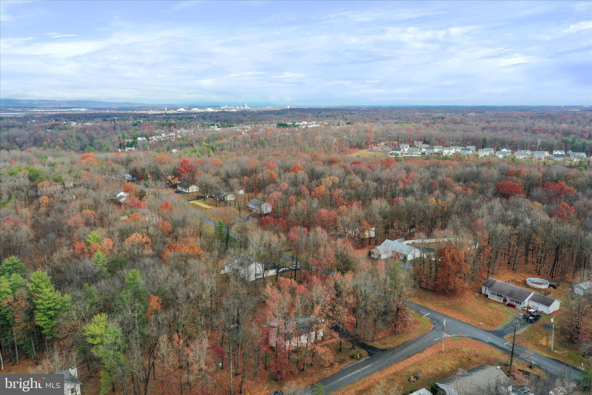 FOXCREST MANOR - Residential