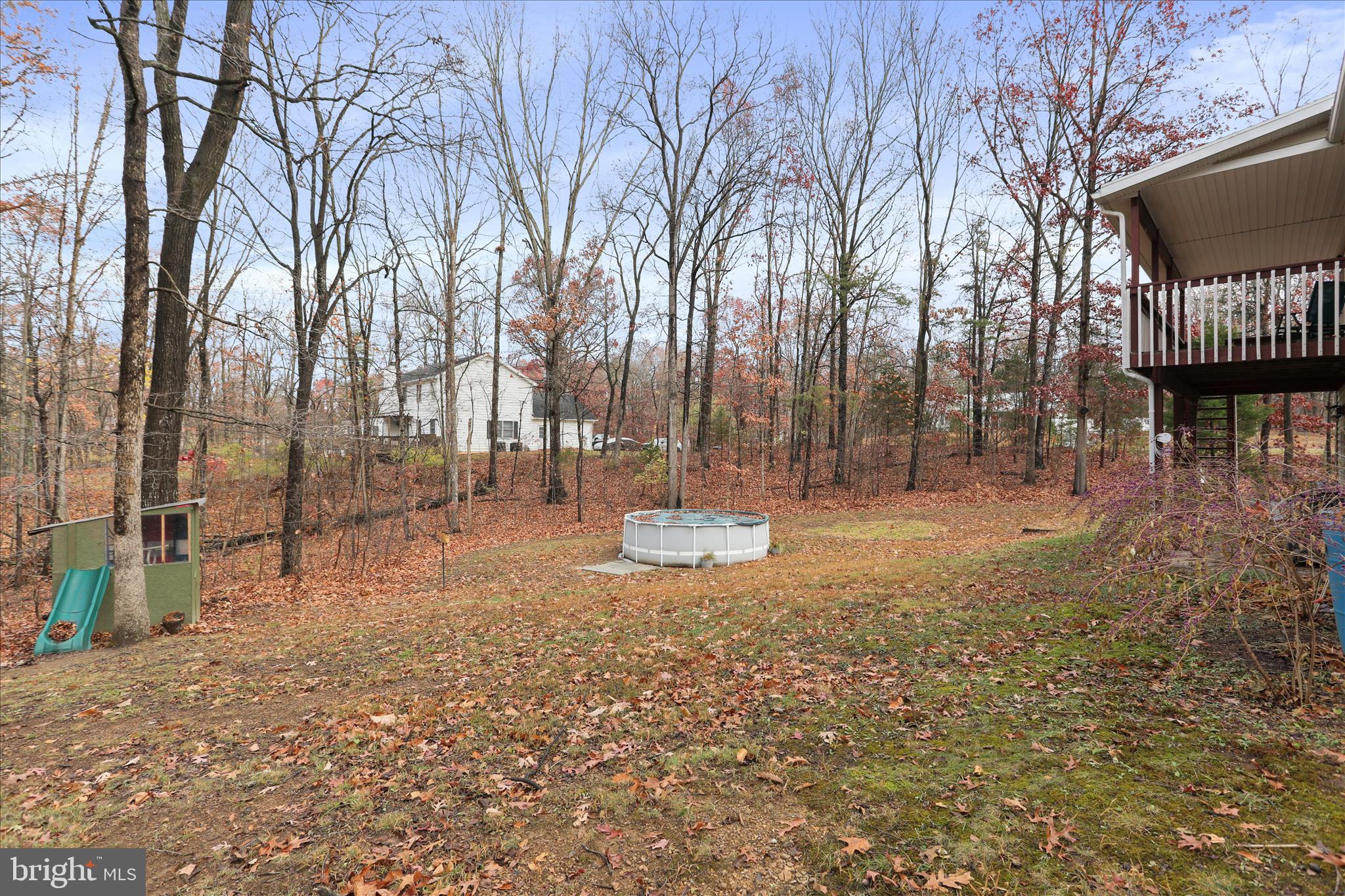 FOXCREST MANOR - Residential