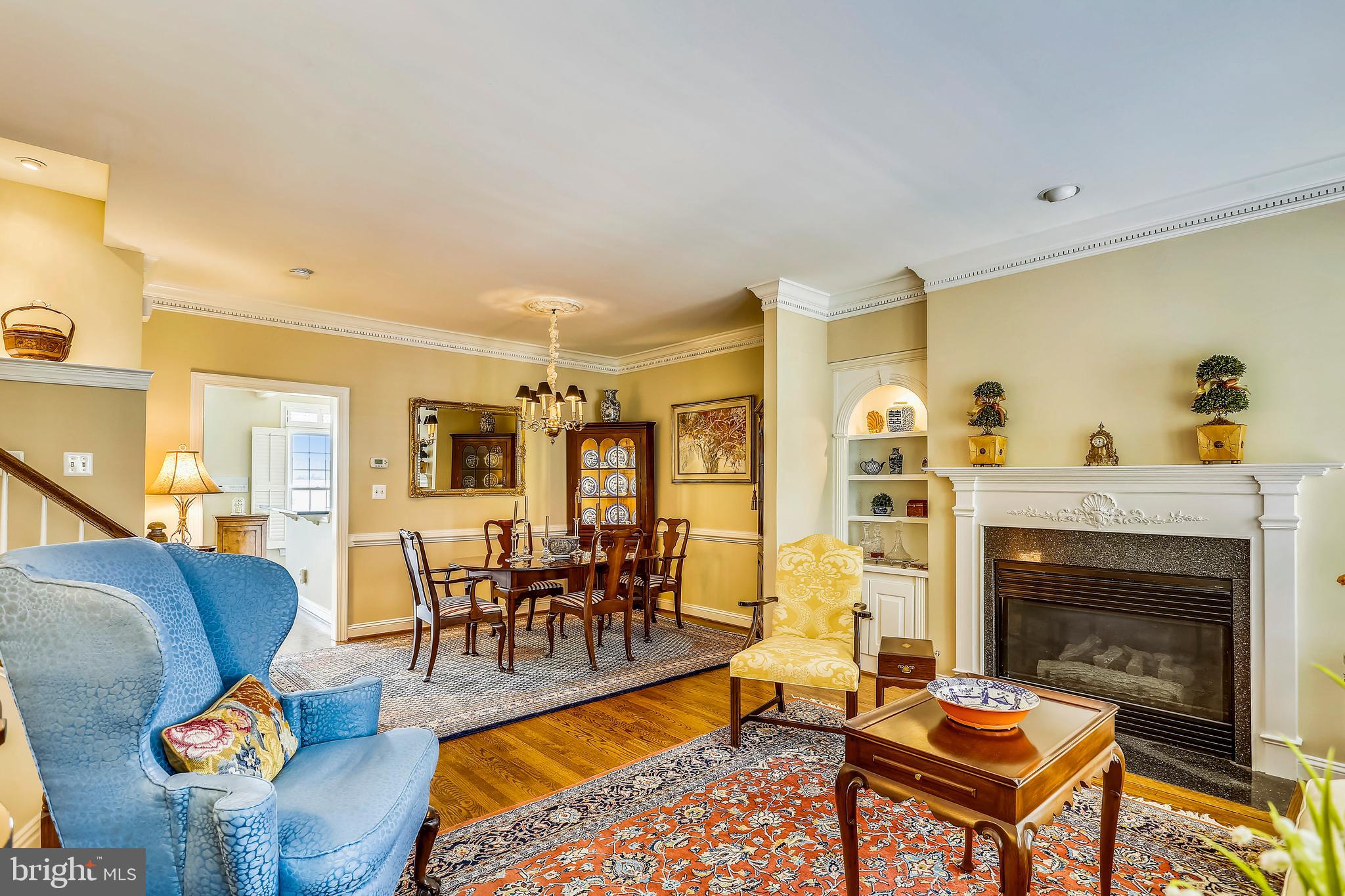 RIVERGATE - Residential