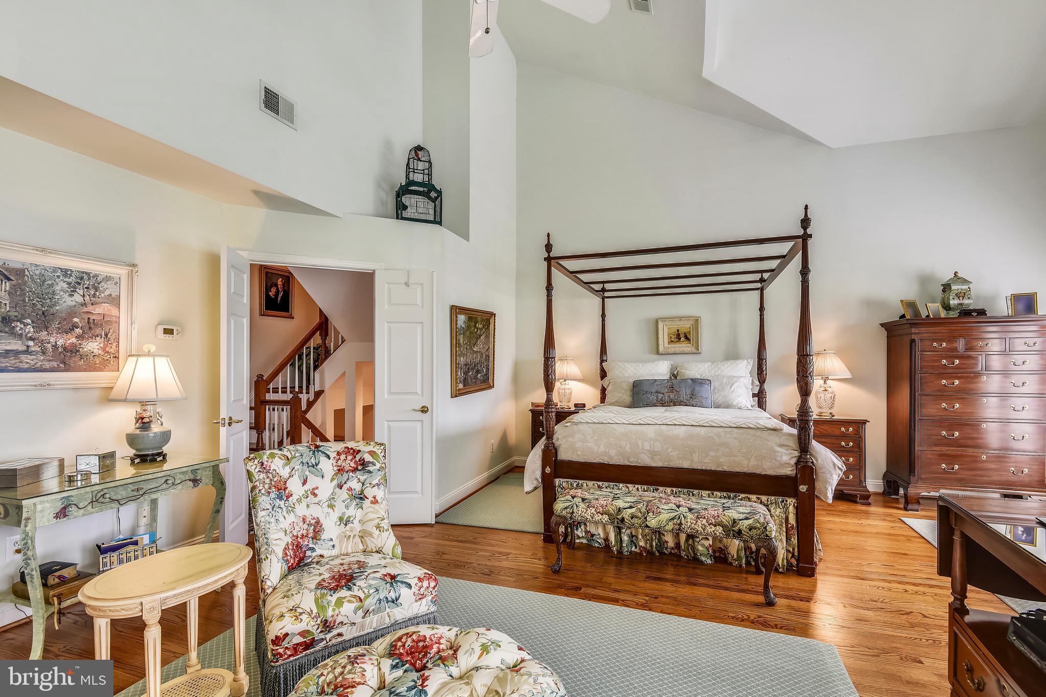 RIVERGATE - Residential