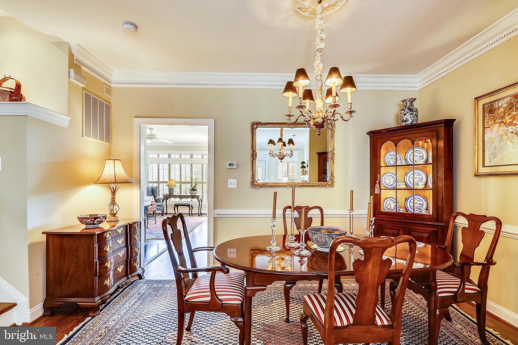 RIVERGATE - Residential