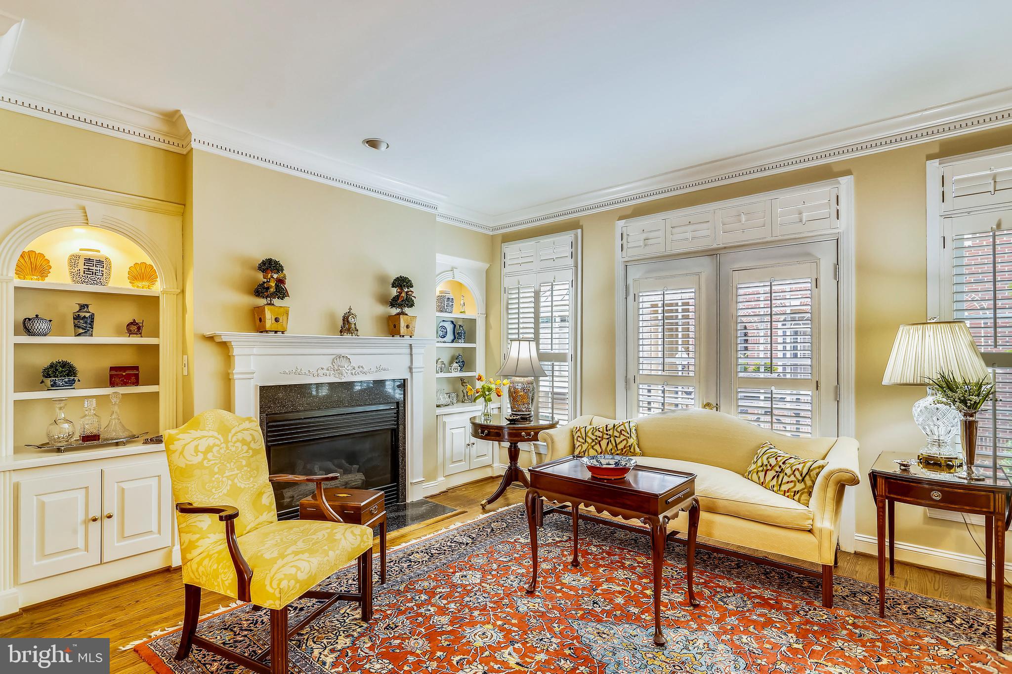 RIVERGATE - Residential