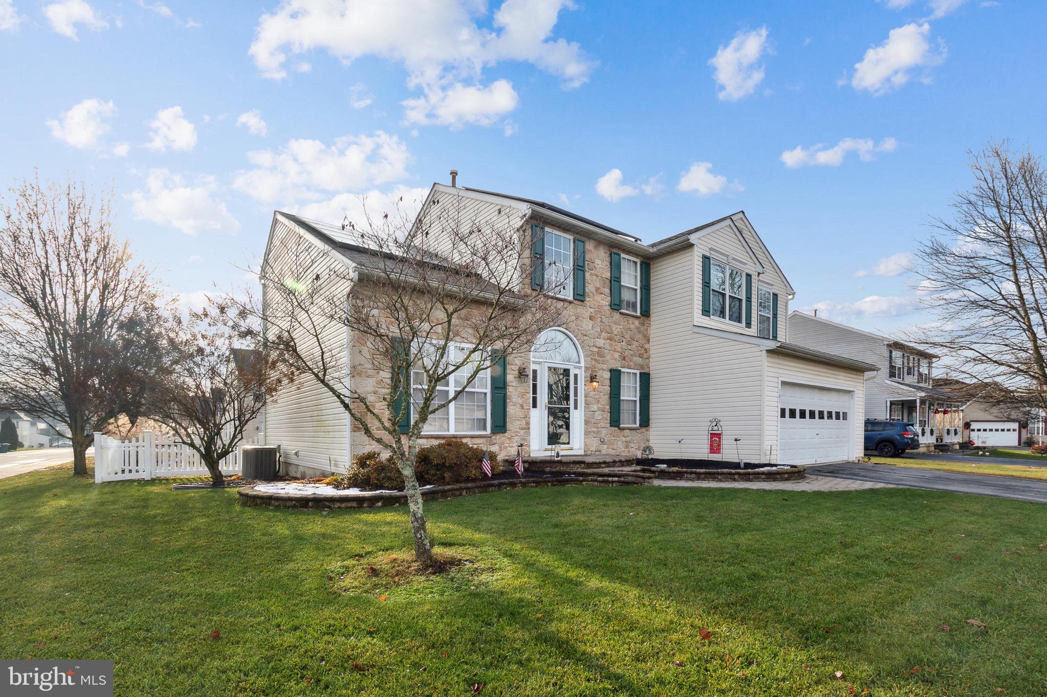 BROOK CROSSING - Residential