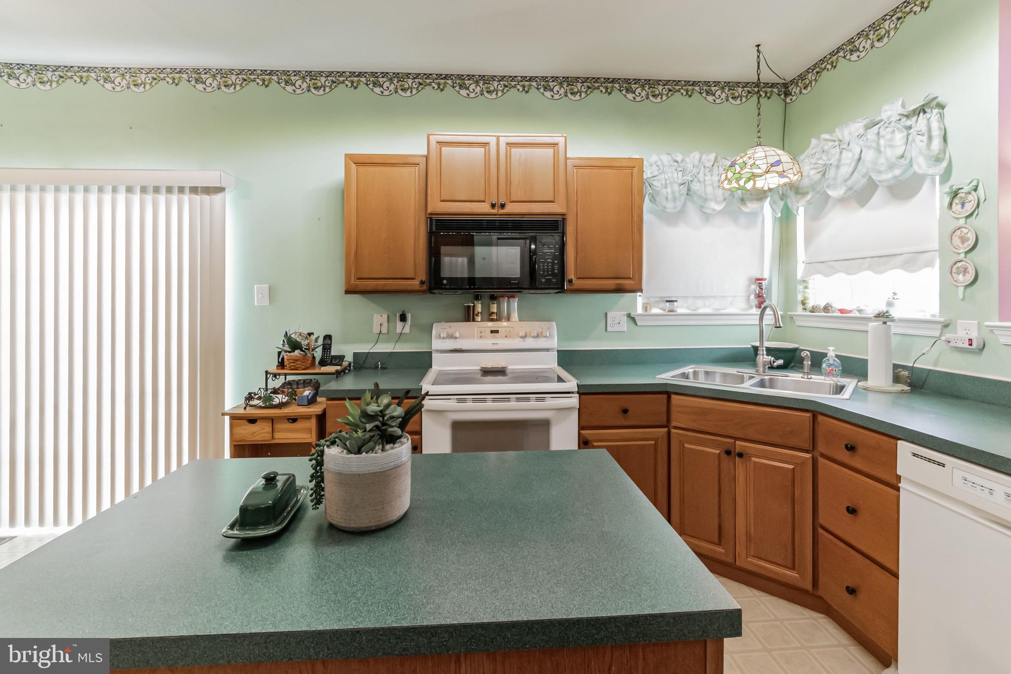 BROOK CROSSING - Residential