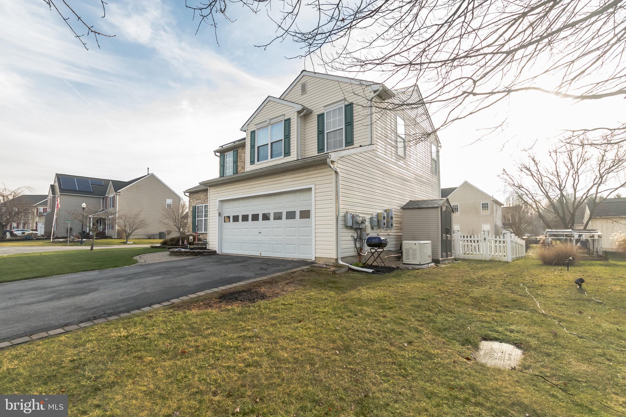 BROOK CROSSING - Residential