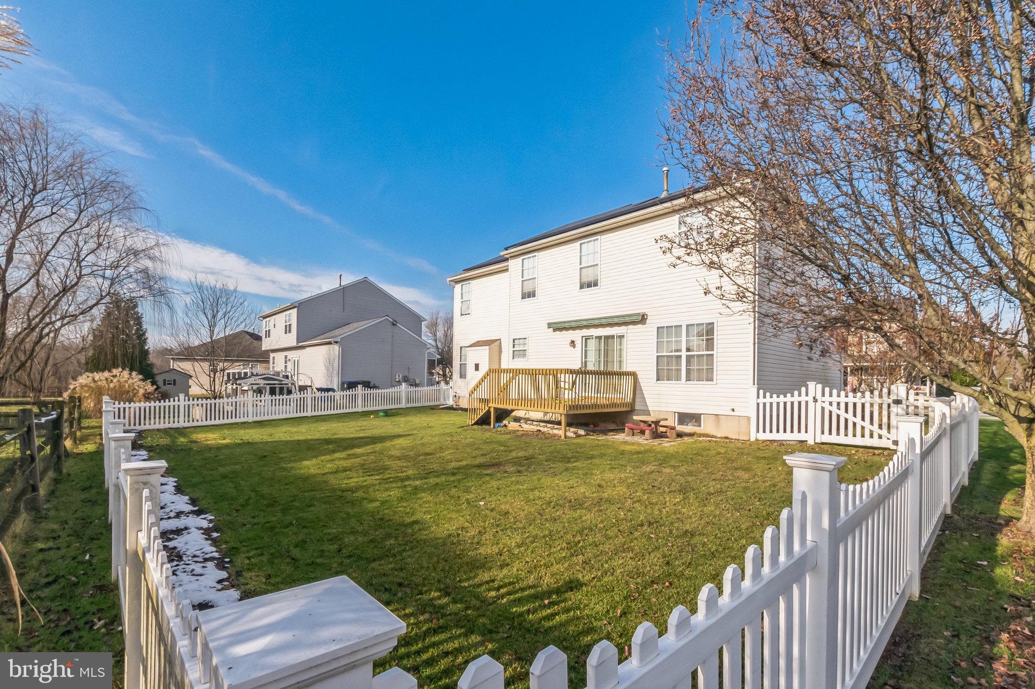 BROOK CROSSING - Residential