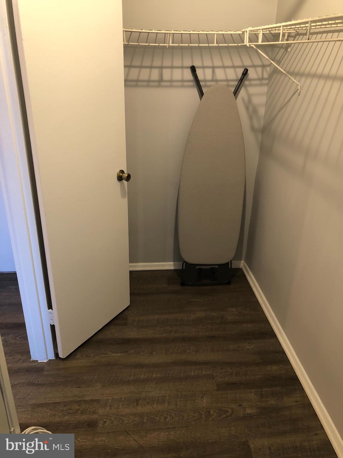 PORT ROYAL CONDOMINIUM - Residential