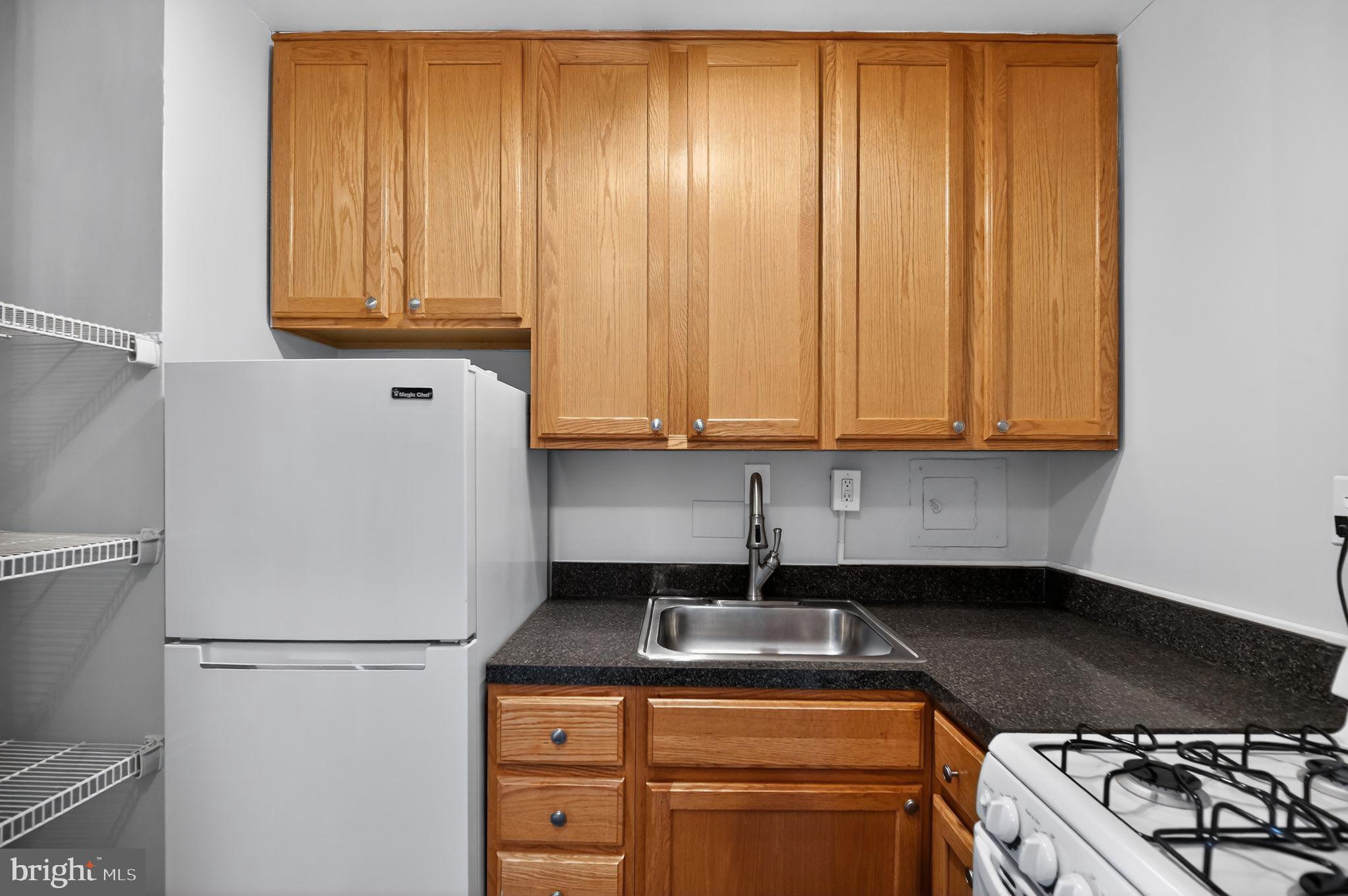 PORT ROYAL CONDOMINIUM - Residential