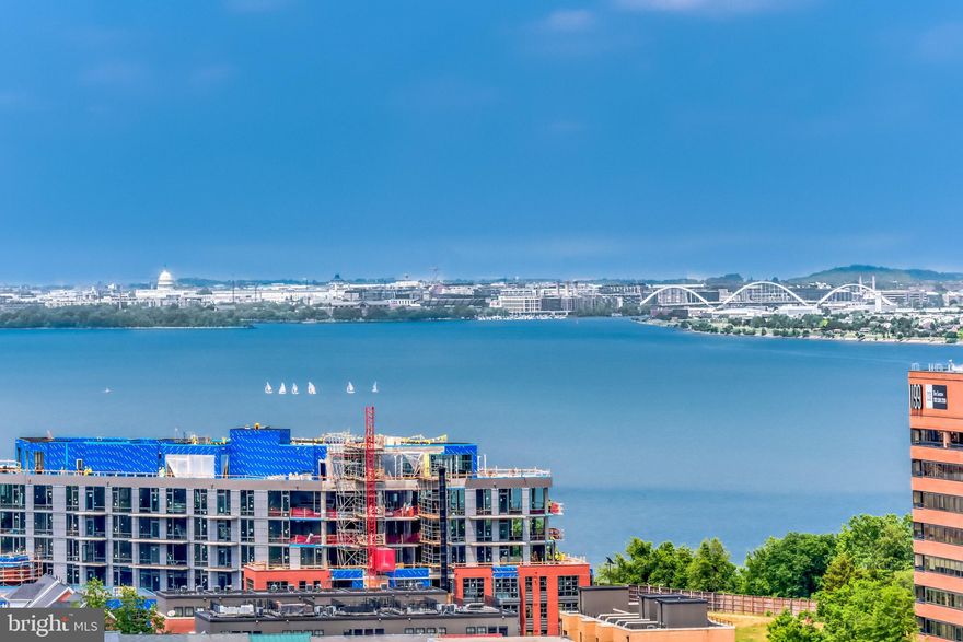 Million dollar views of the Potomac River;  Recently painted . Recent  LED light fixtures; Clean and Bright! Roof Top Deck is unparalleled with views of DC, National Harbor and Alexandria; Low condo fee includes everything! Located just Steps to Harris Teeter, Trader Joe's and Old Town Restaurants and shops. Biking Score of 81 with trails along the river only 2 blocks away. Public Tennis Courts, farmer's market, park and a dog run across the street. Amazing Location and just Steps to Everything!
Association dues are $301.88, Replacement reserves are $174.17, Special assessments are $74.27 - Total is $550.32 a month.