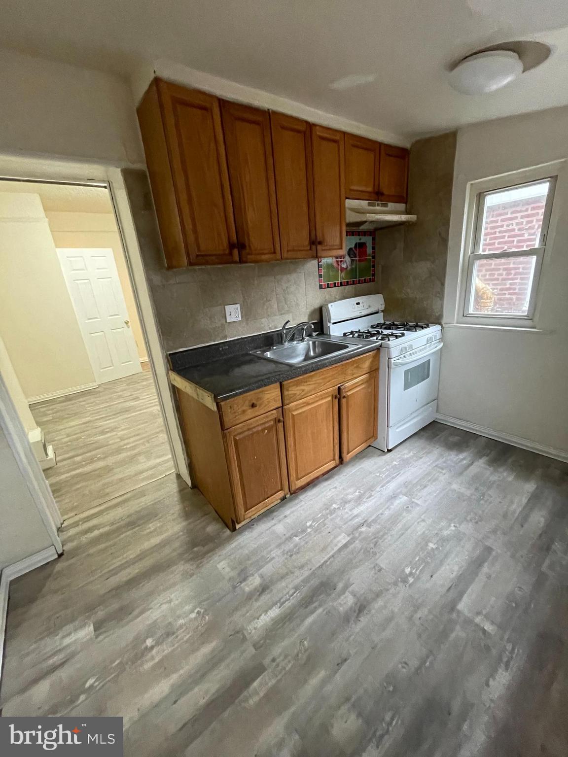 GERMANTOWN (EAST) - Residential