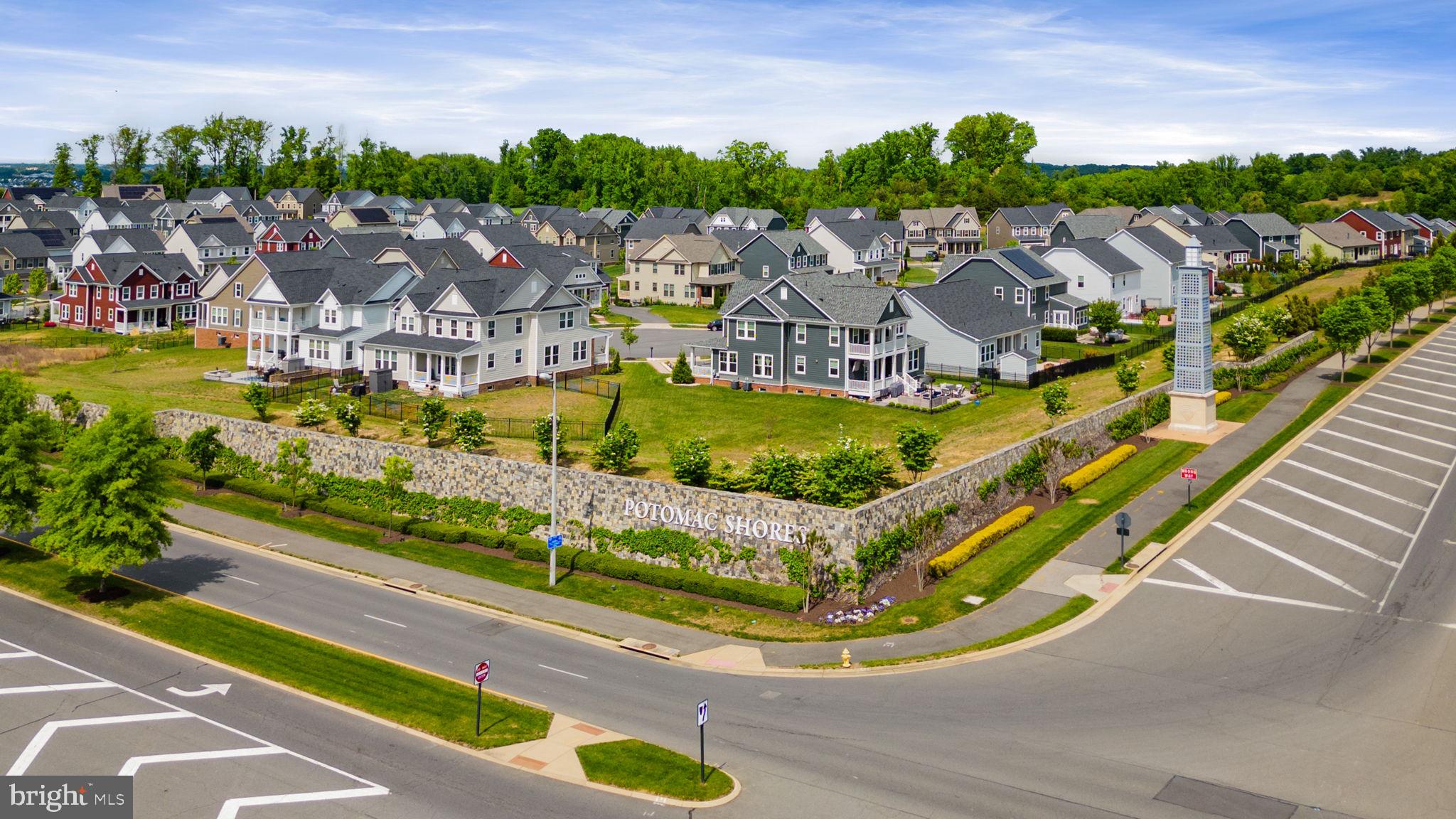 POTOMAC SHORES - Residential