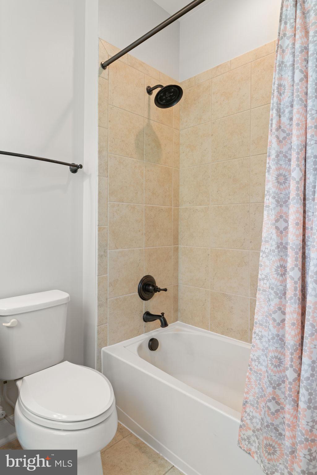 POTOMAC SHORES - Residential