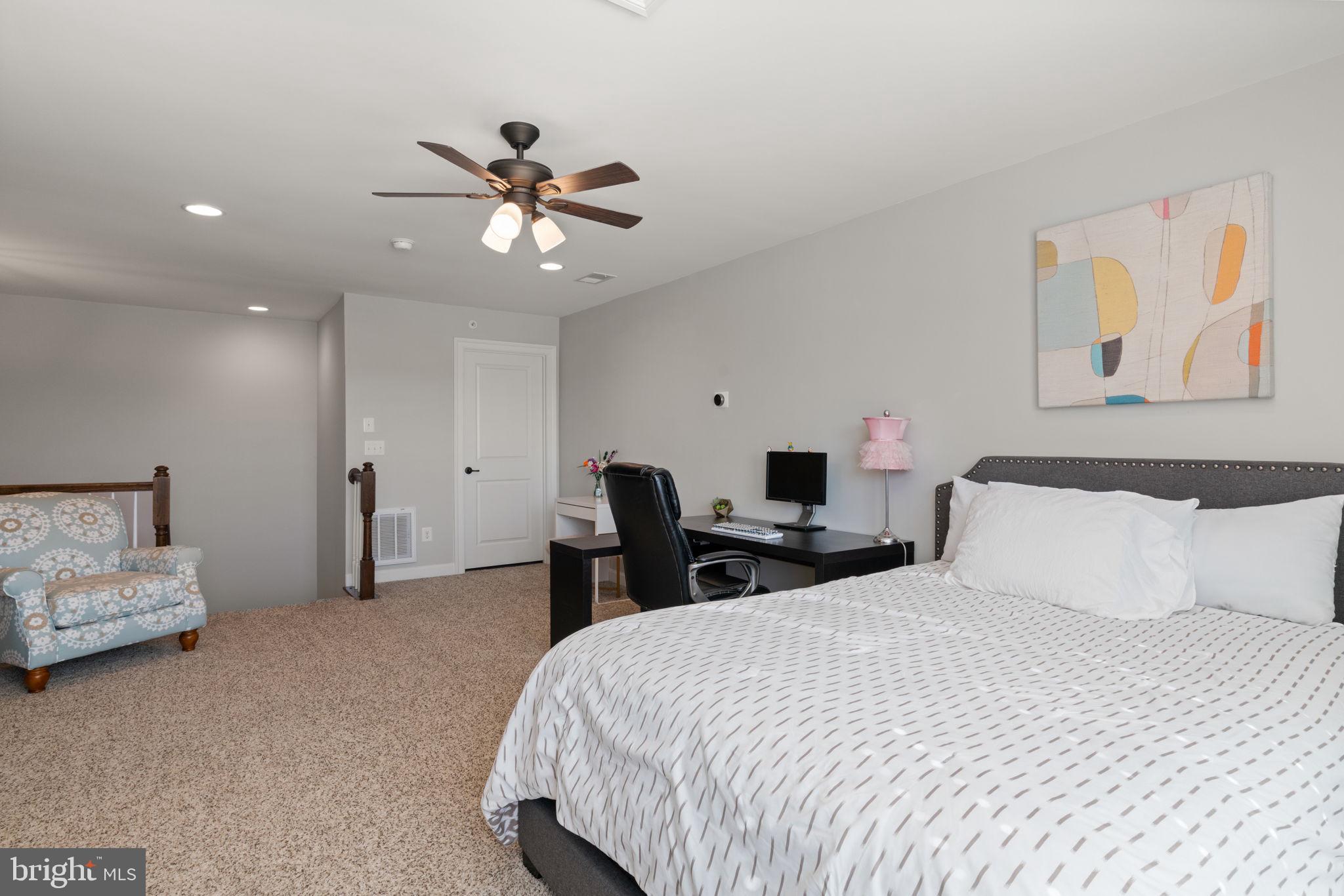 POTOMAC SHORES - Residential