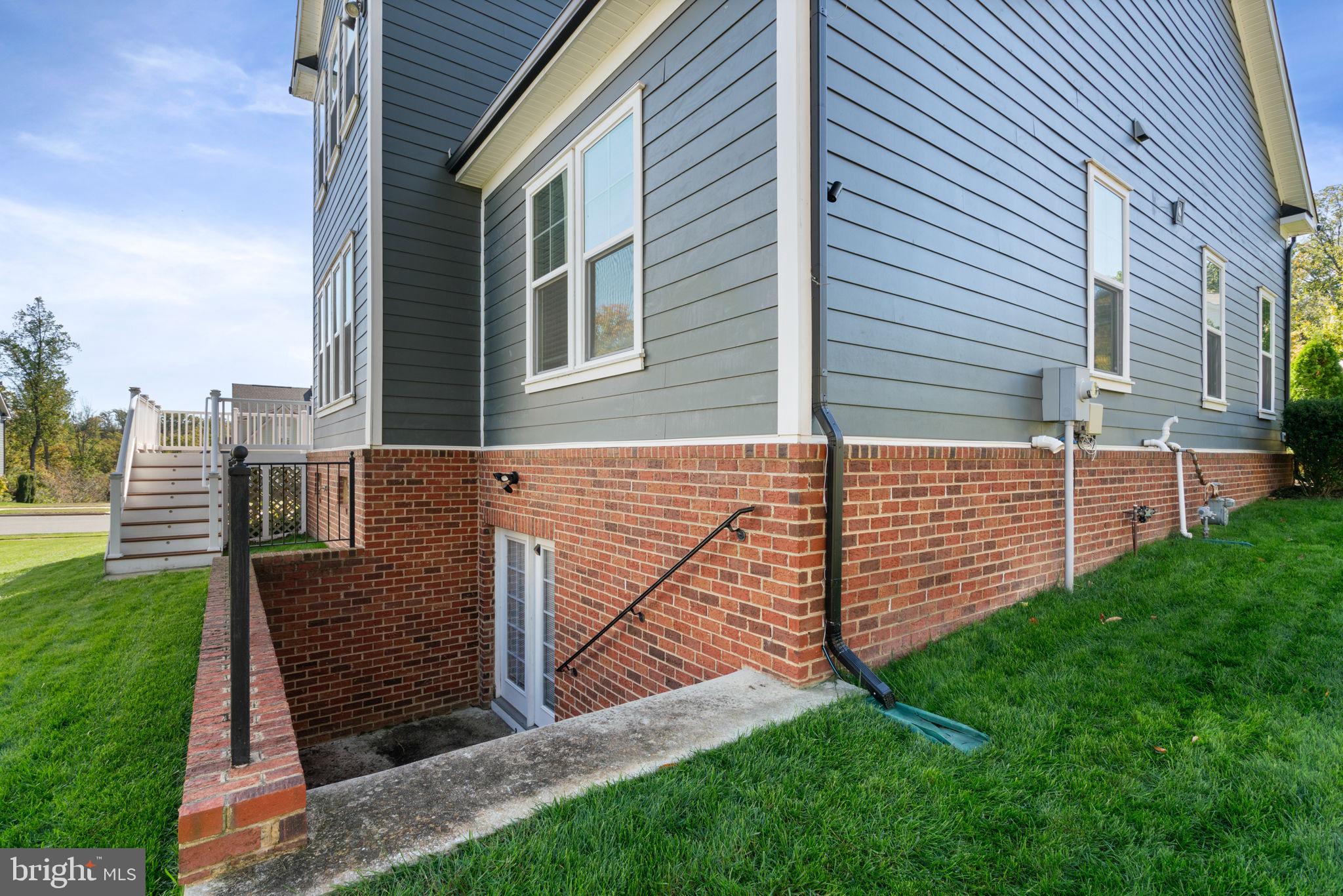 POTOMAC SHORES - Residential