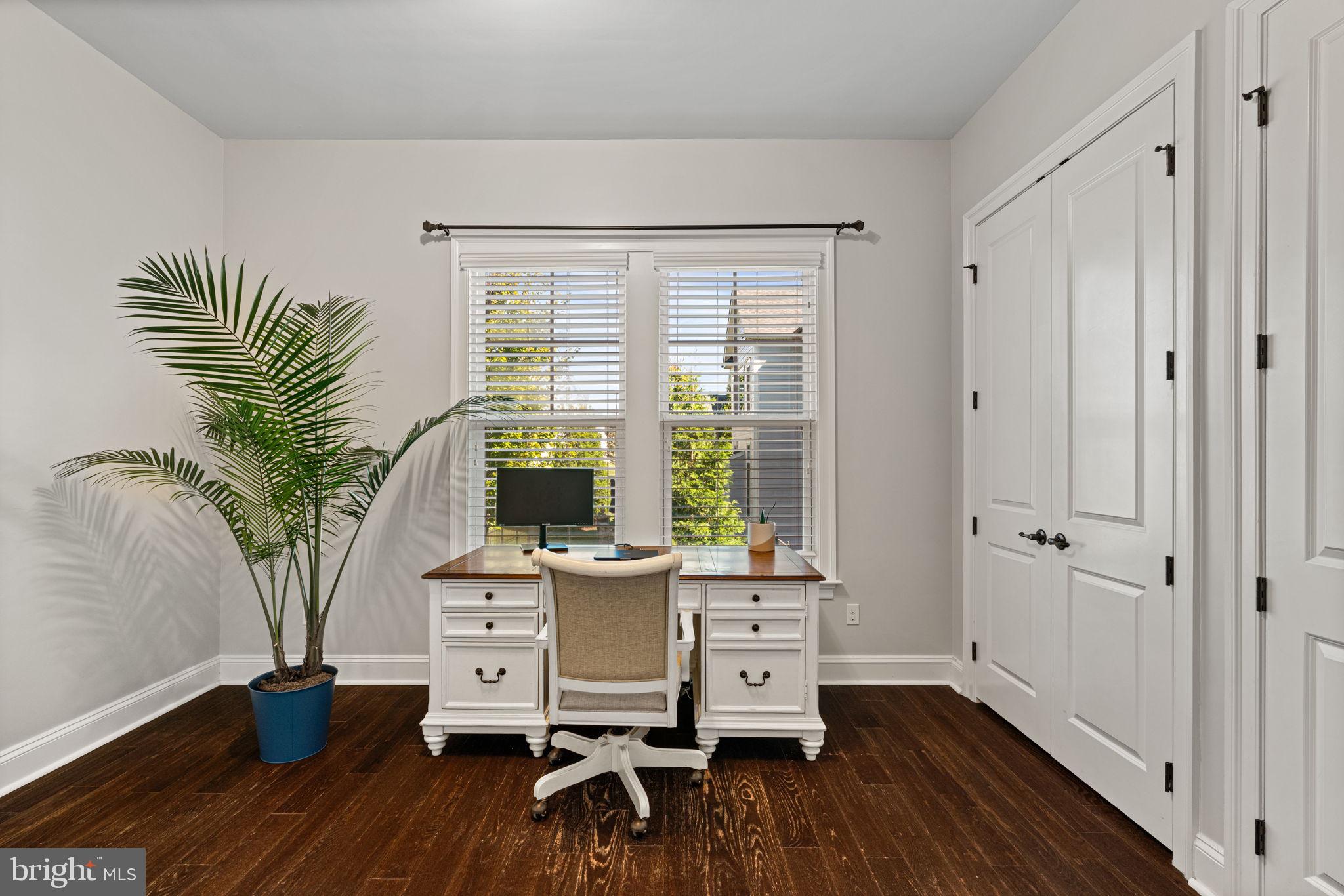 POTOMAC SHORES - Residential