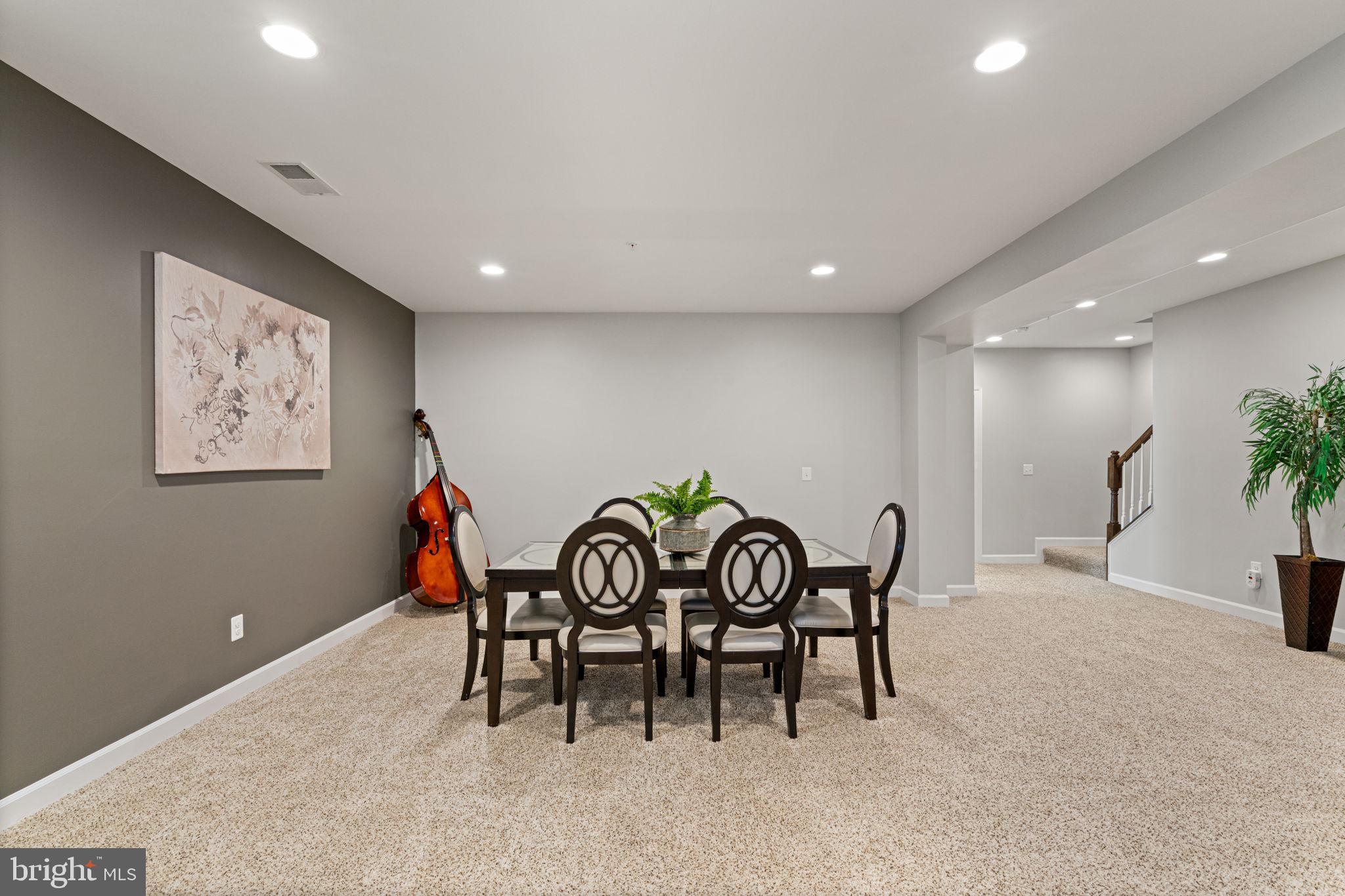 POTOMAC SHORES - Residential