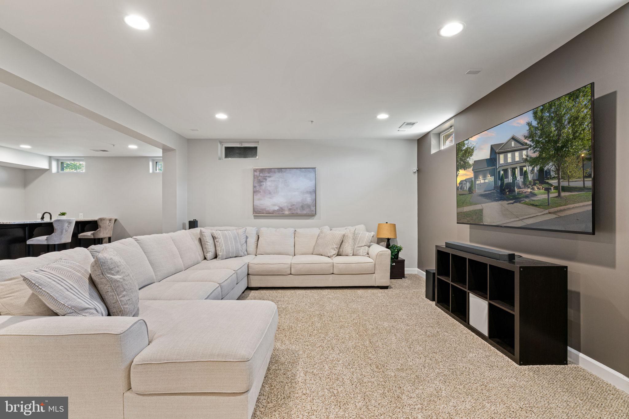 POTOMAC SHORES - Residential