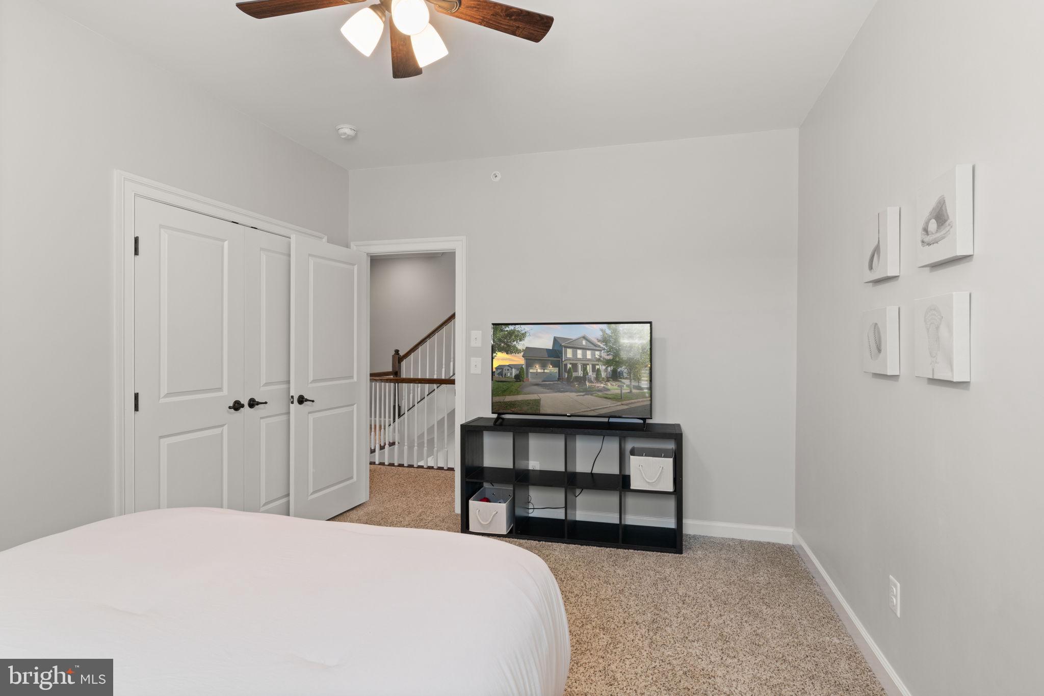 POTOMAC SHORES - Residential