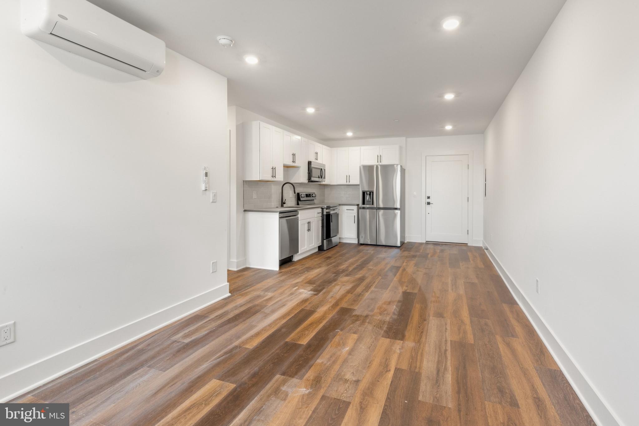 ROXBOROUGH - Residential Lease