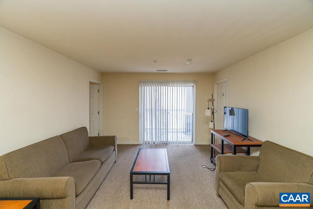 EAGLES LANDING - Residential