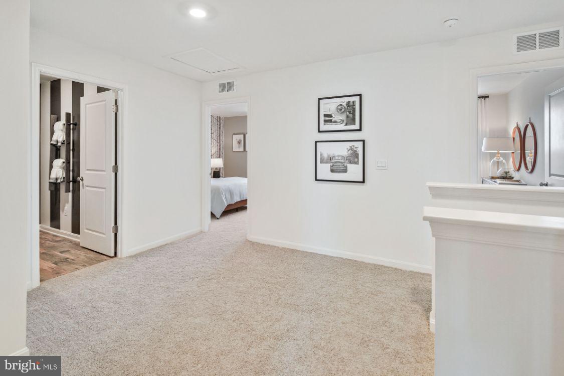 WOOD LANDING ESTATES - Residential