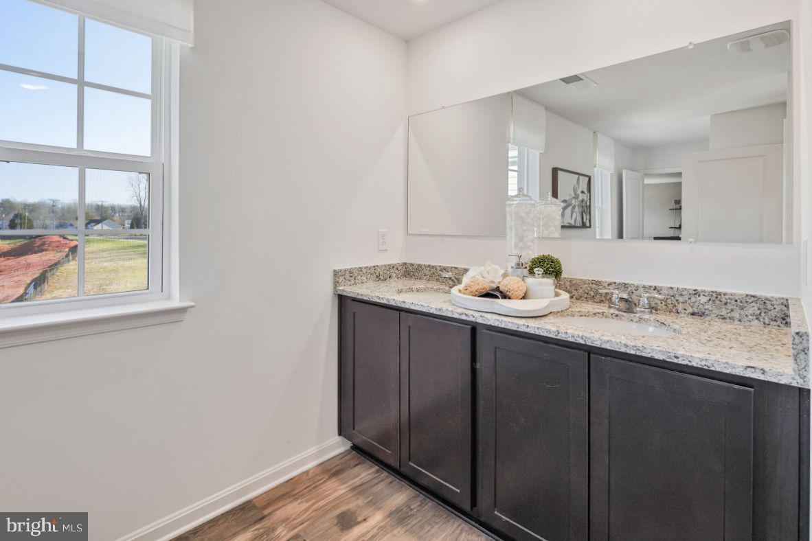 WOOD LANDING ESTATES - Residential