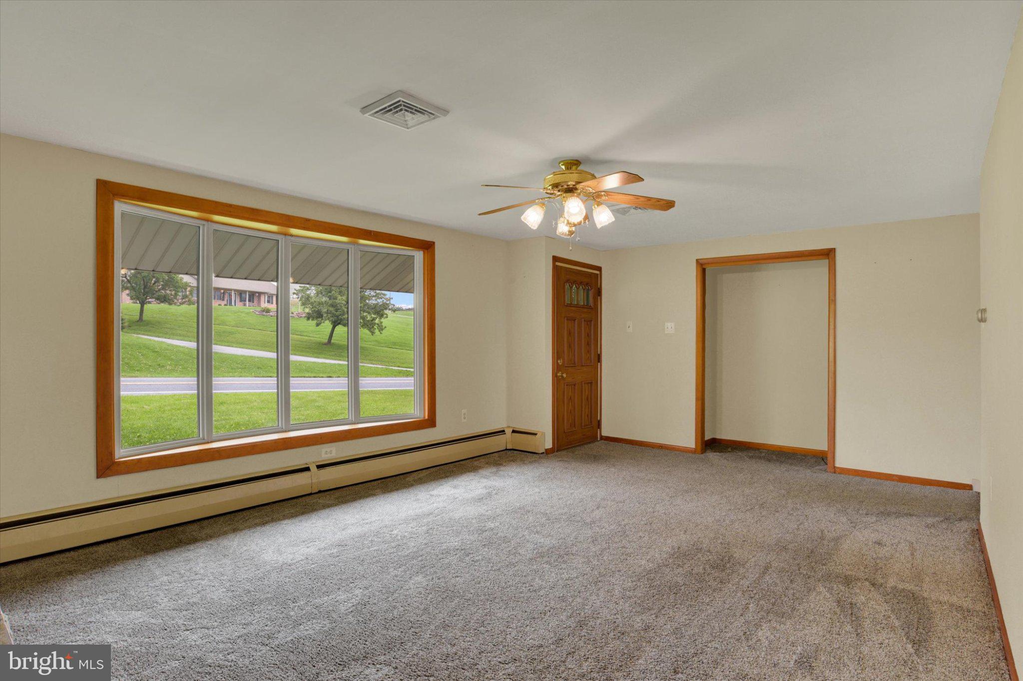 203 W MAIN STREET
