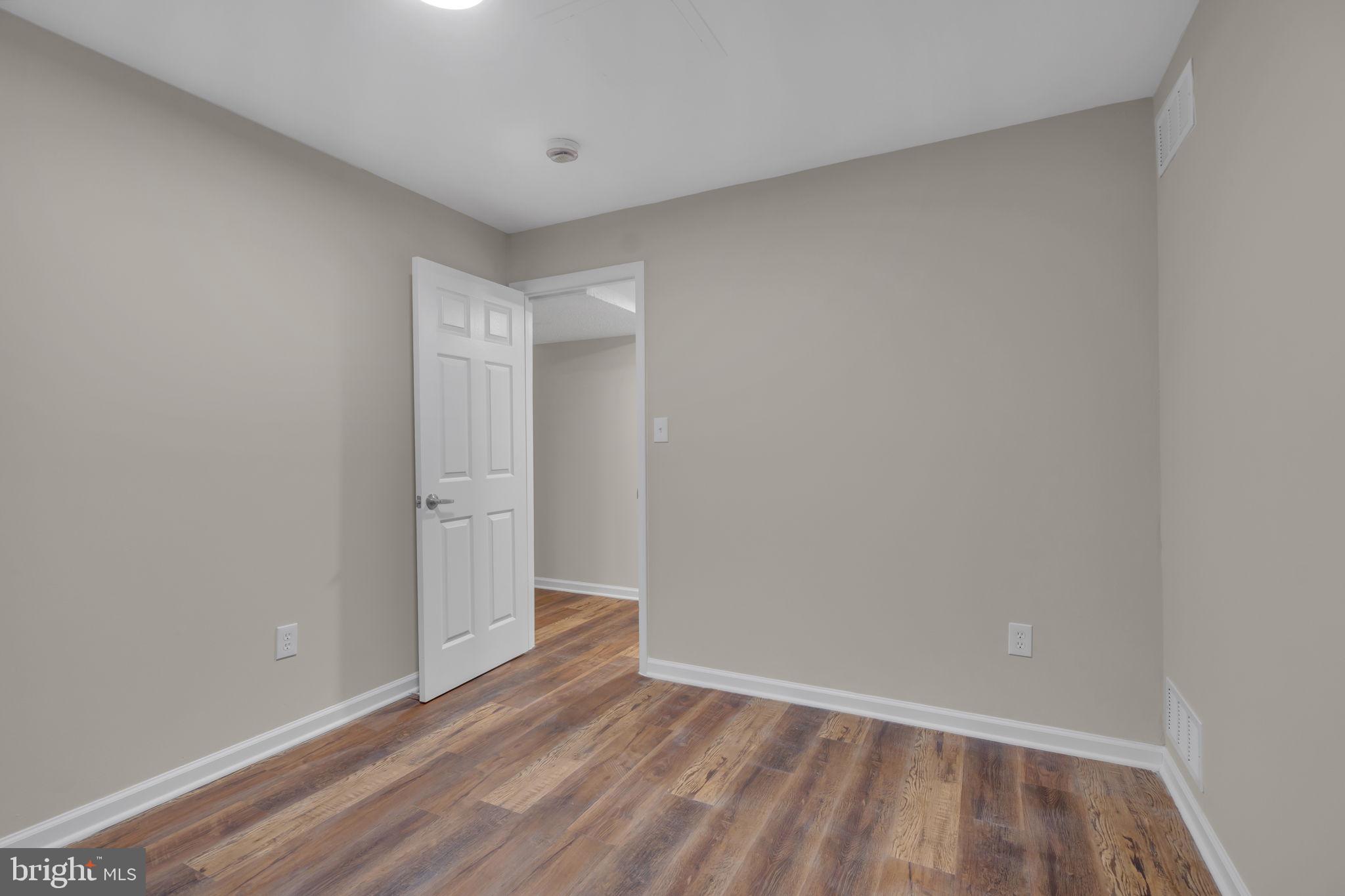 BAYTOWNE VILLAGE - Residential