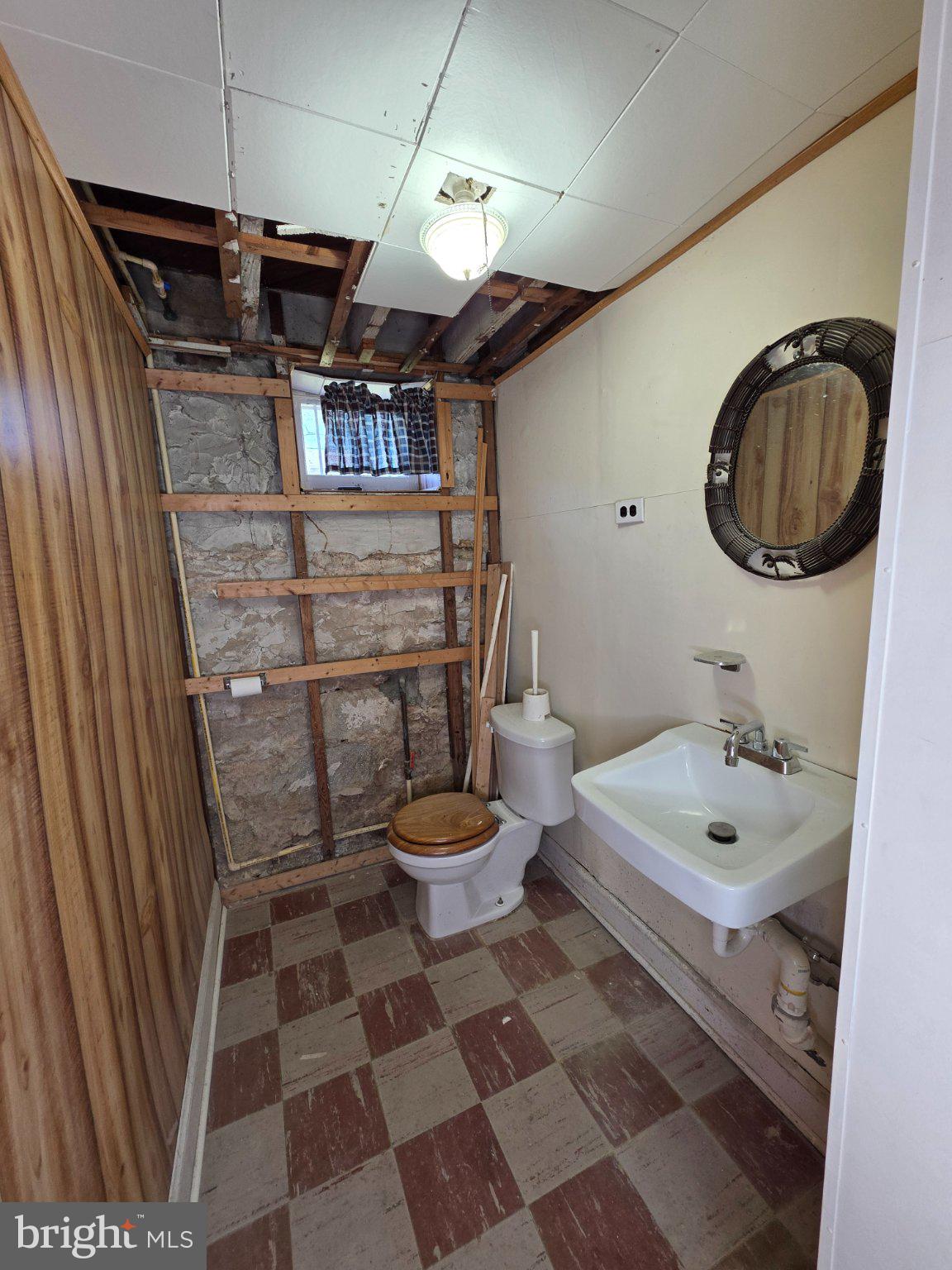 WOODHOME HEIGHTS - Residential