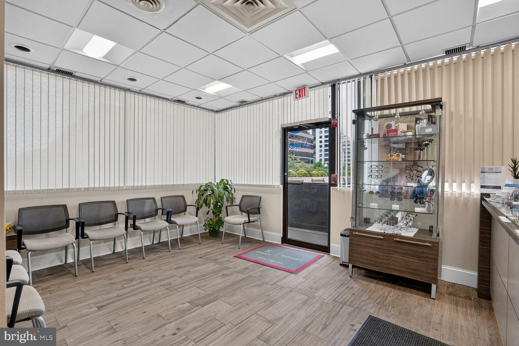 3800 N FAIRFAX DRIVE 100