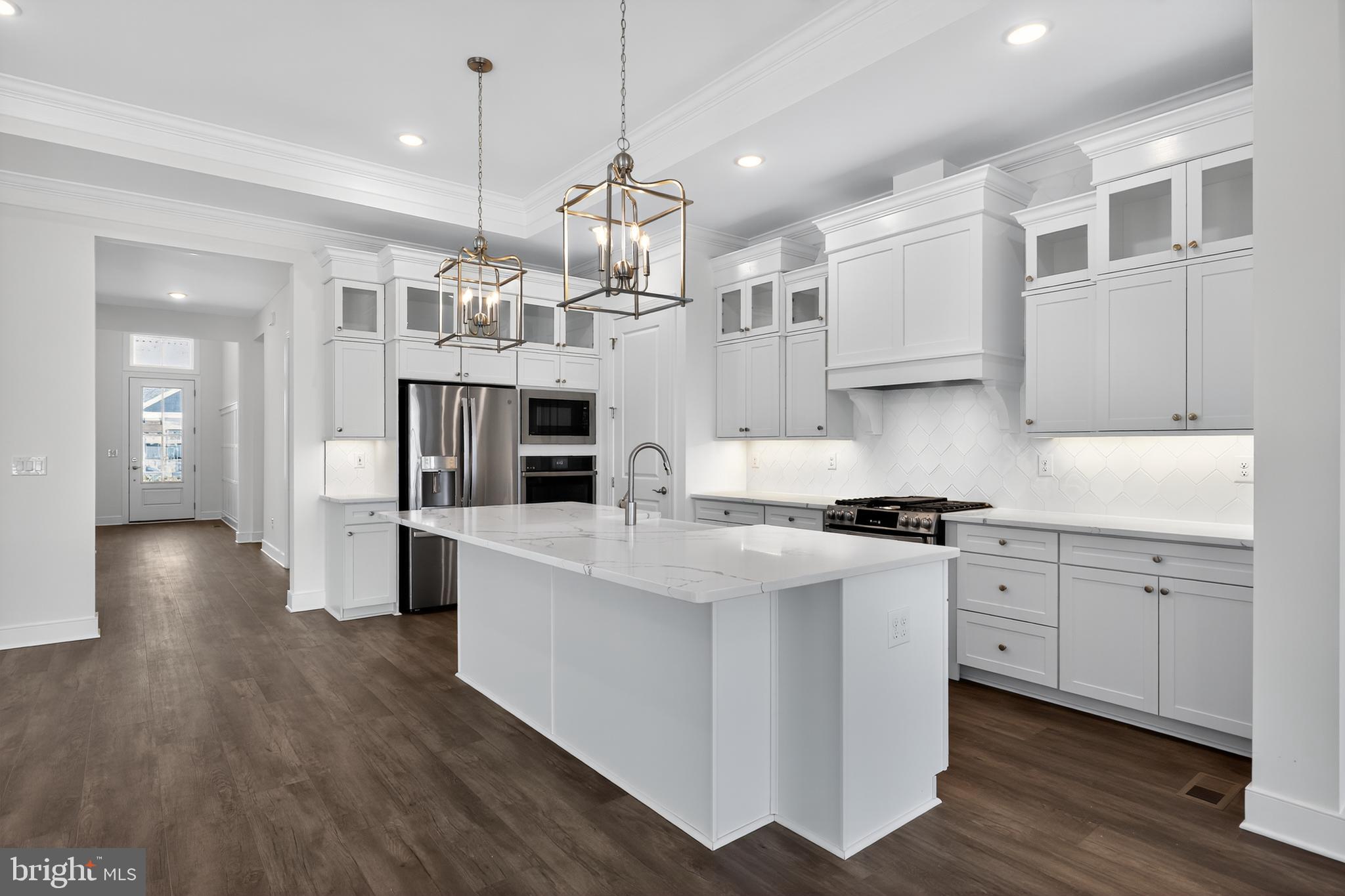 20427 SKIPJACK DRIVE