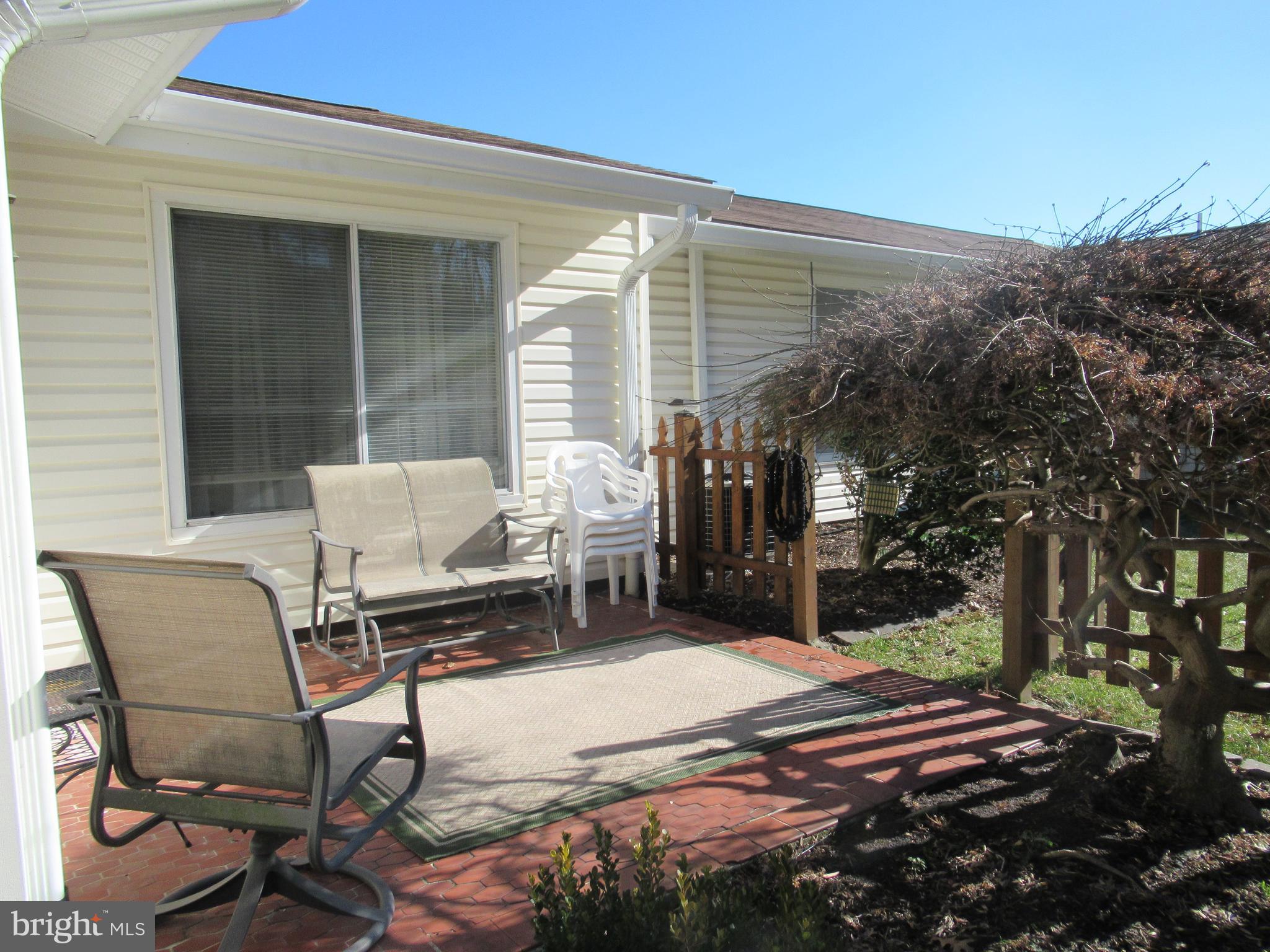 LEISURE WORLD - Residential