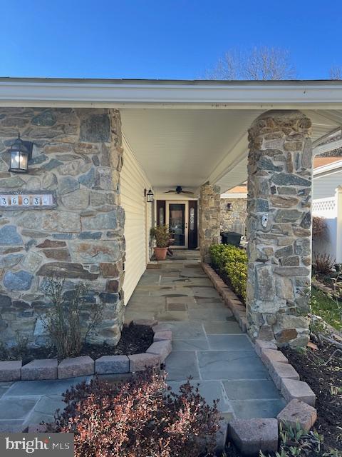 LEISURE WORLD - Residential