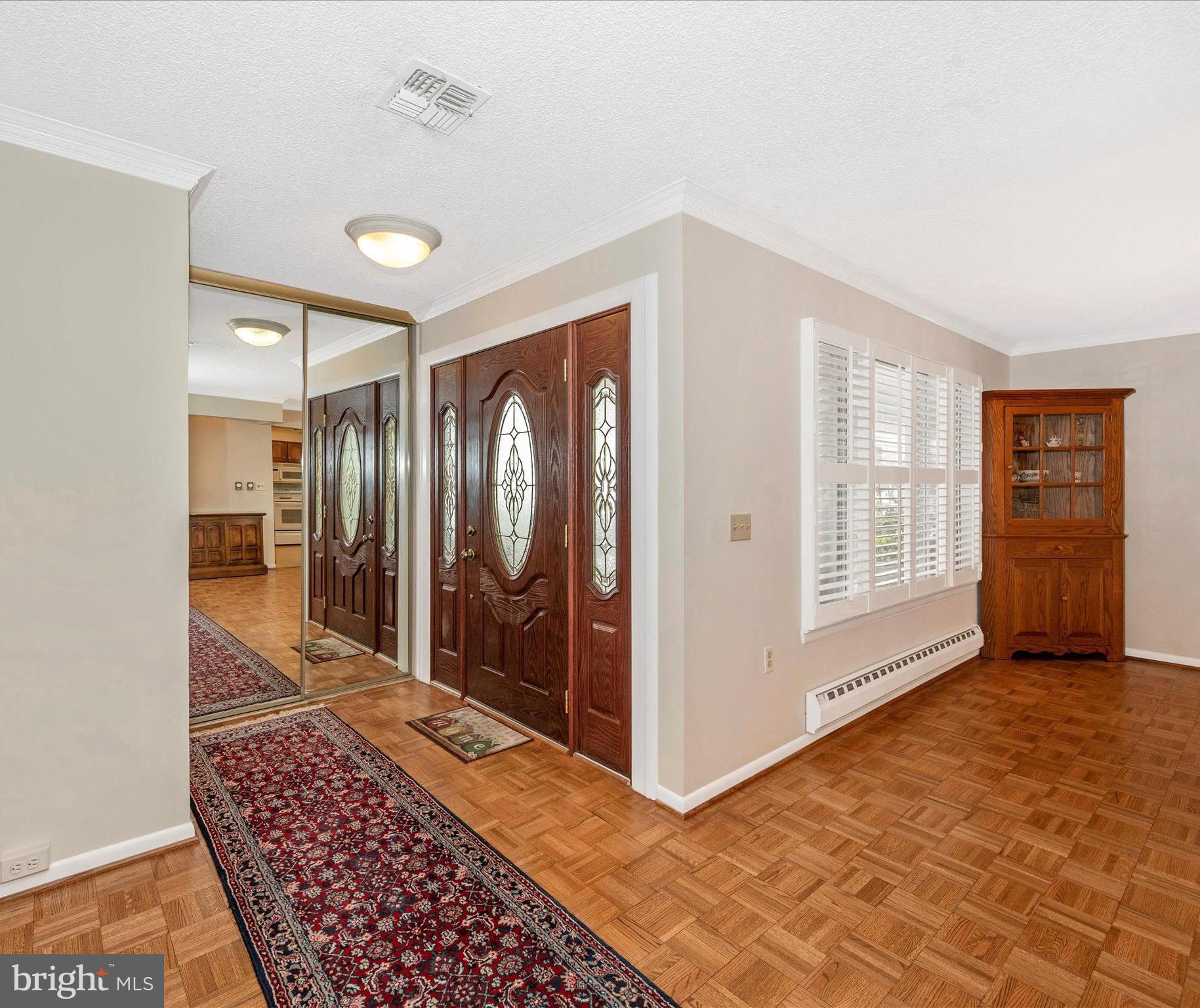 LEISURE WORLD - Residential