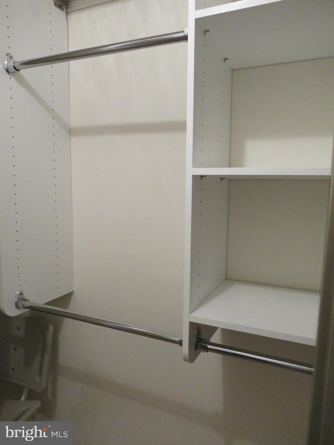 LEISURE WORLD - Residential