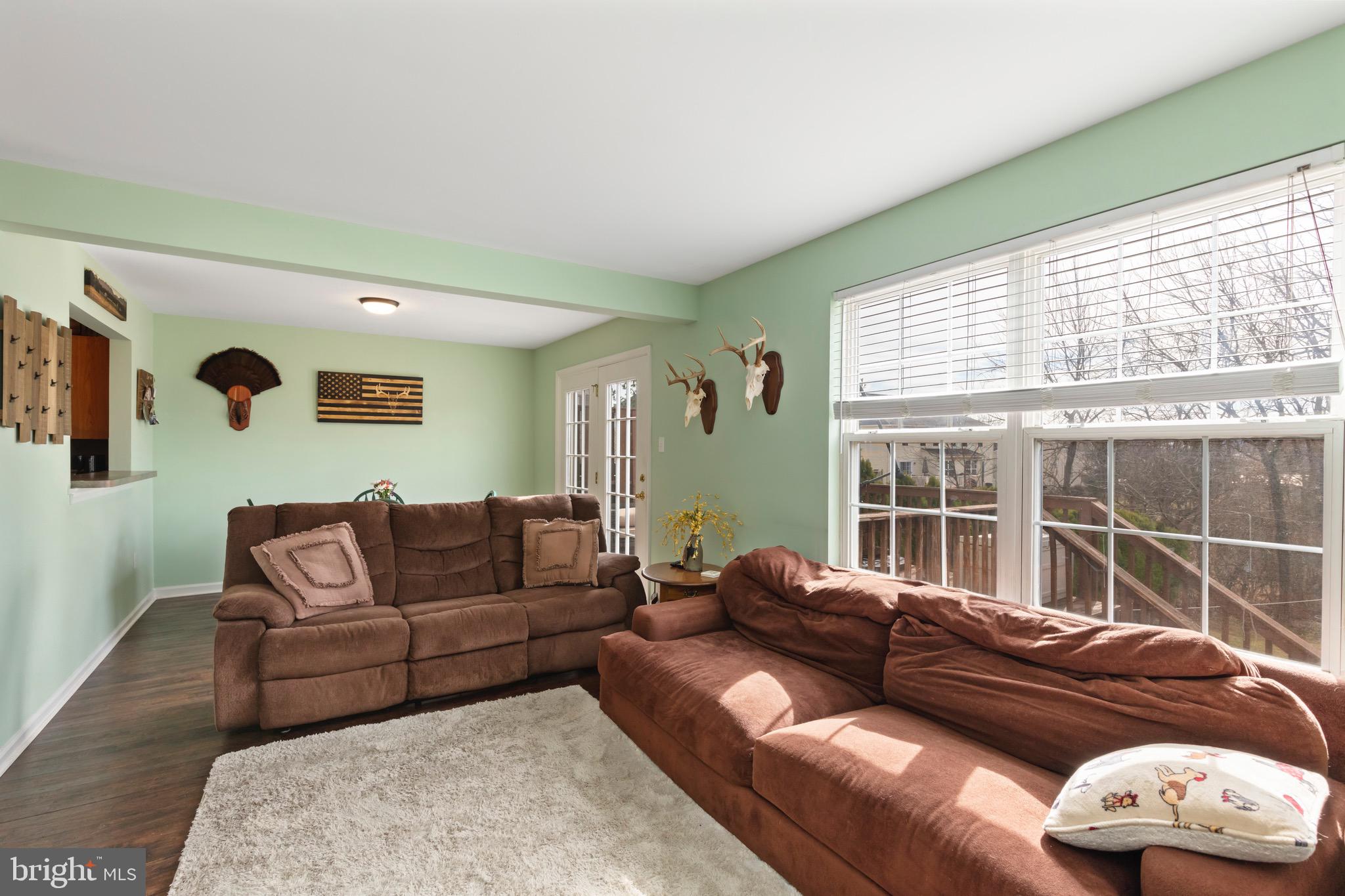 MONTGOMERY MEADOWS - Residential