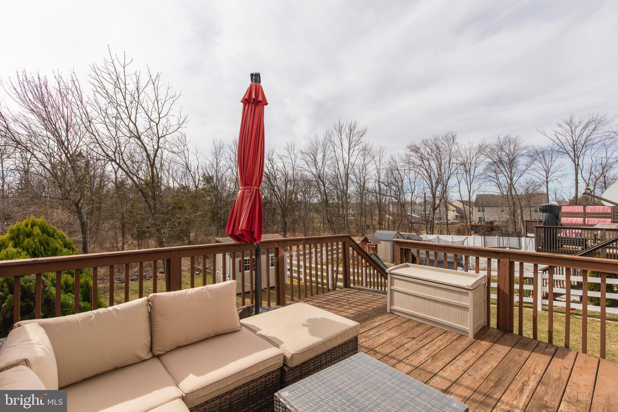 MONTGOMERY MEADOWS - Residential