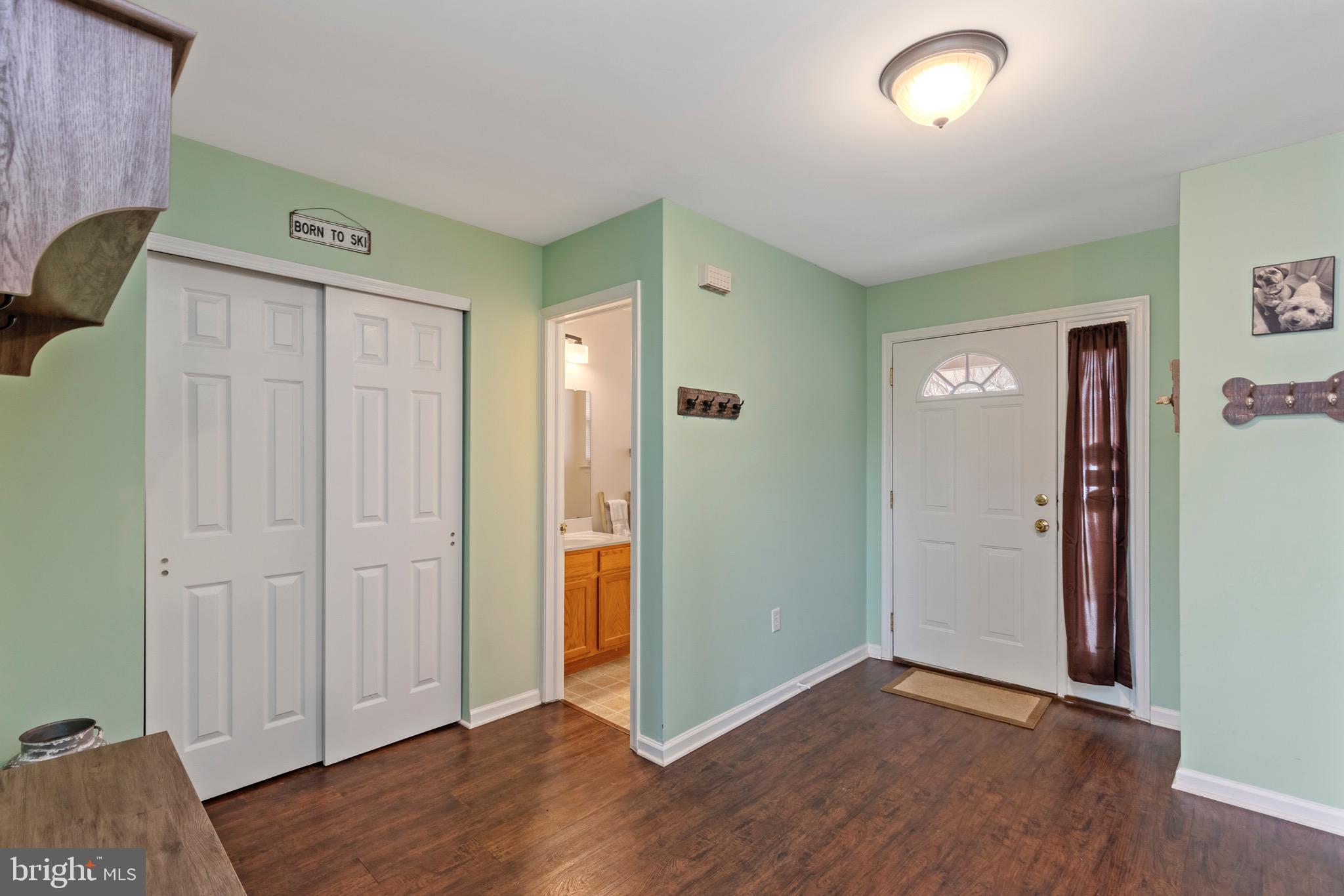 MONTGOMERY MEADOWS - Residential