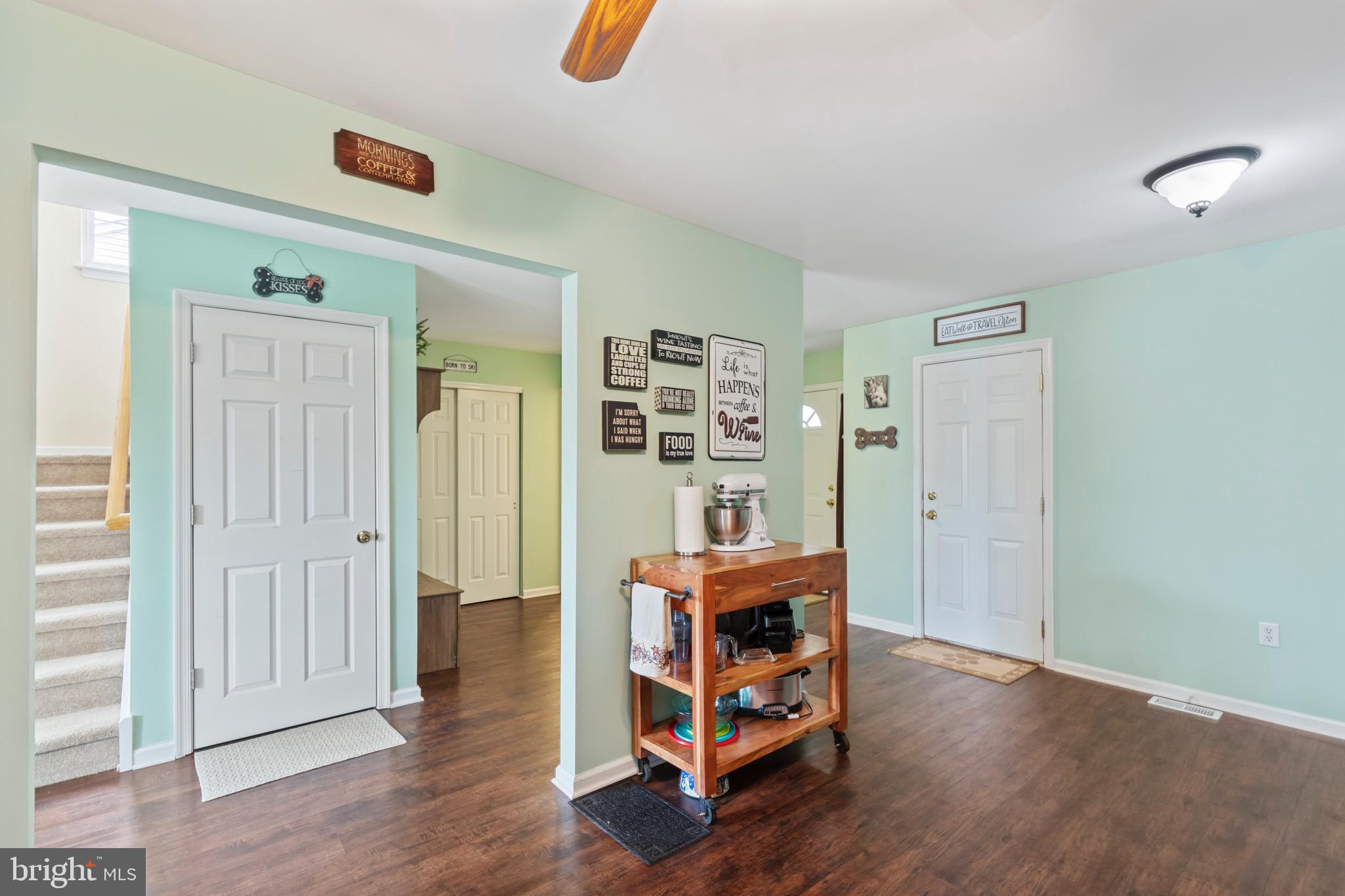 MONTGOMERY MEADOWS - Residential