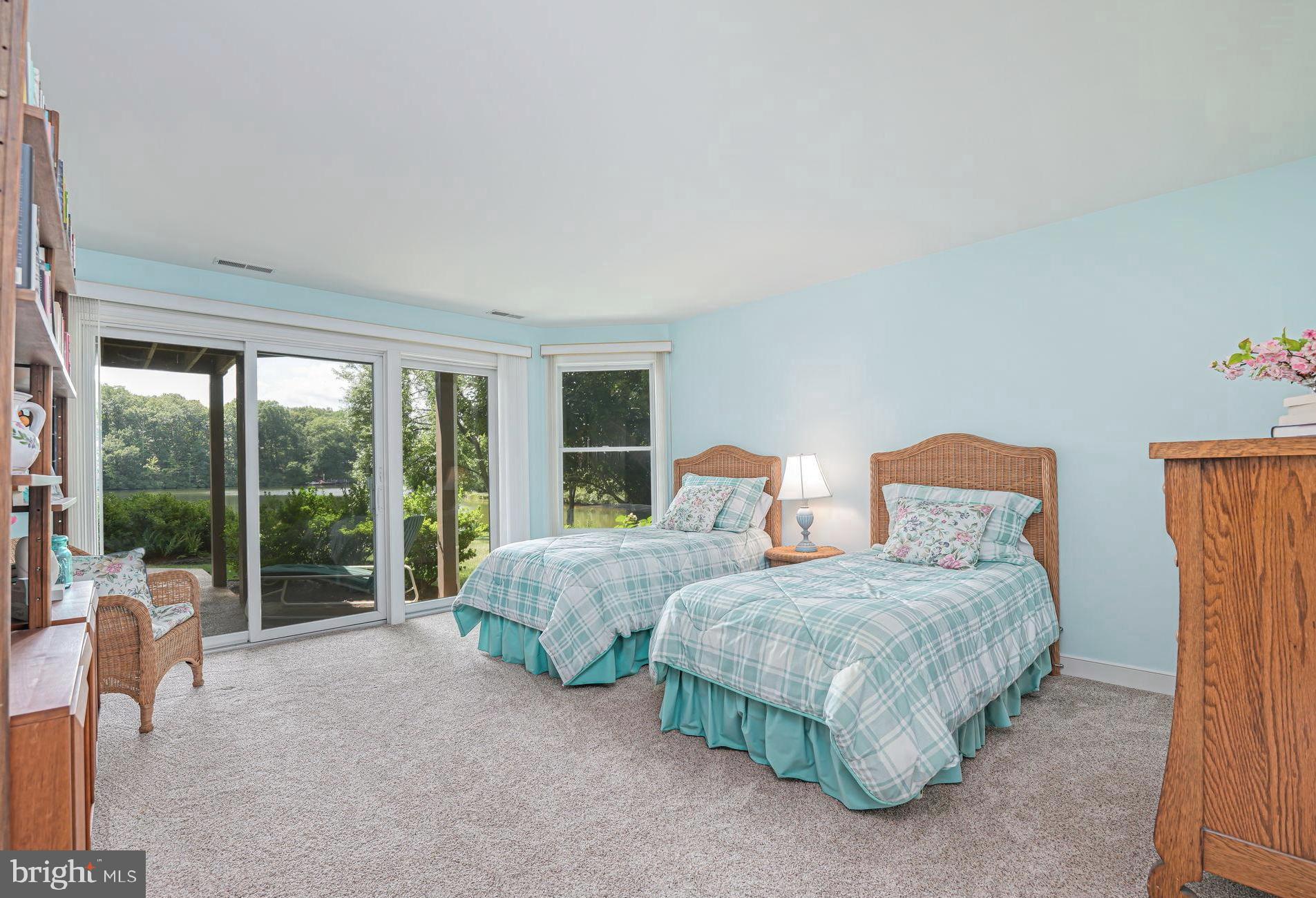 FAWN LAKE - Residential