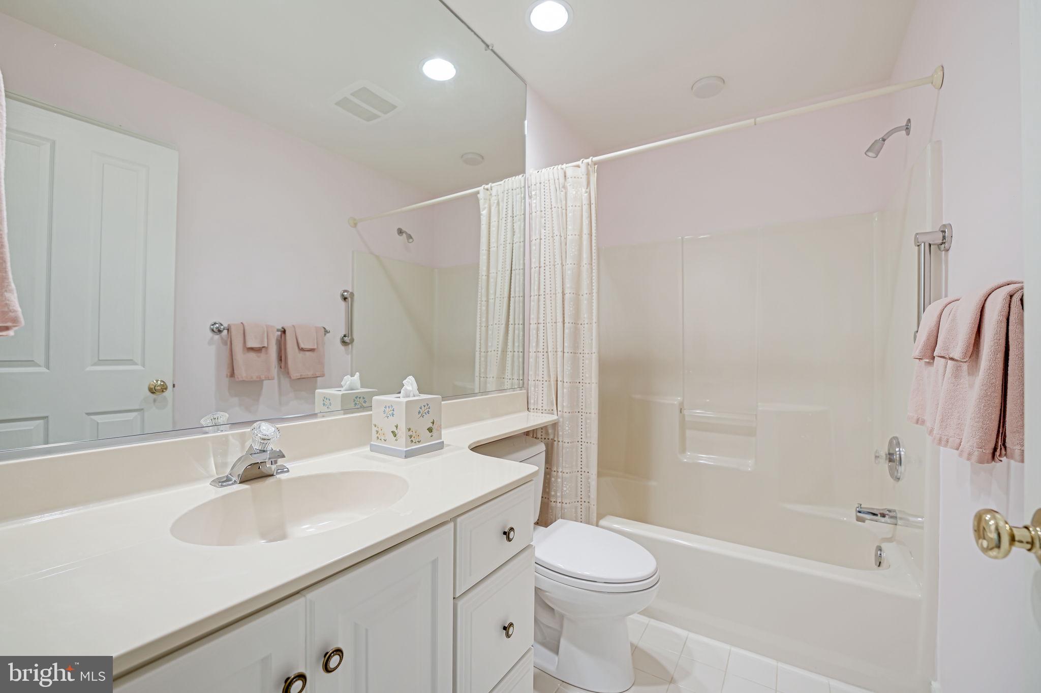 FAWN LAKE - Residential