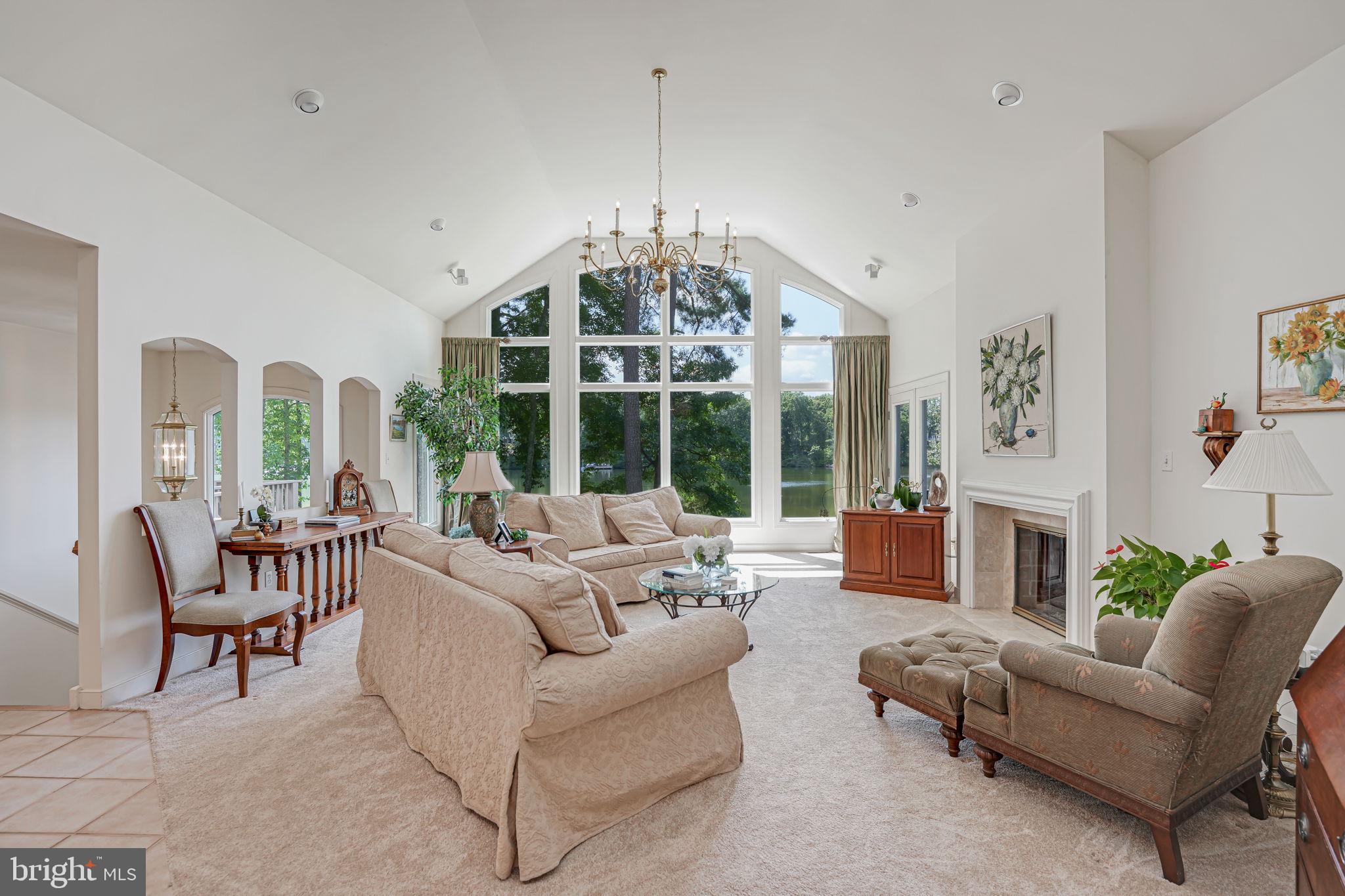 FAWN LAKE - Residential