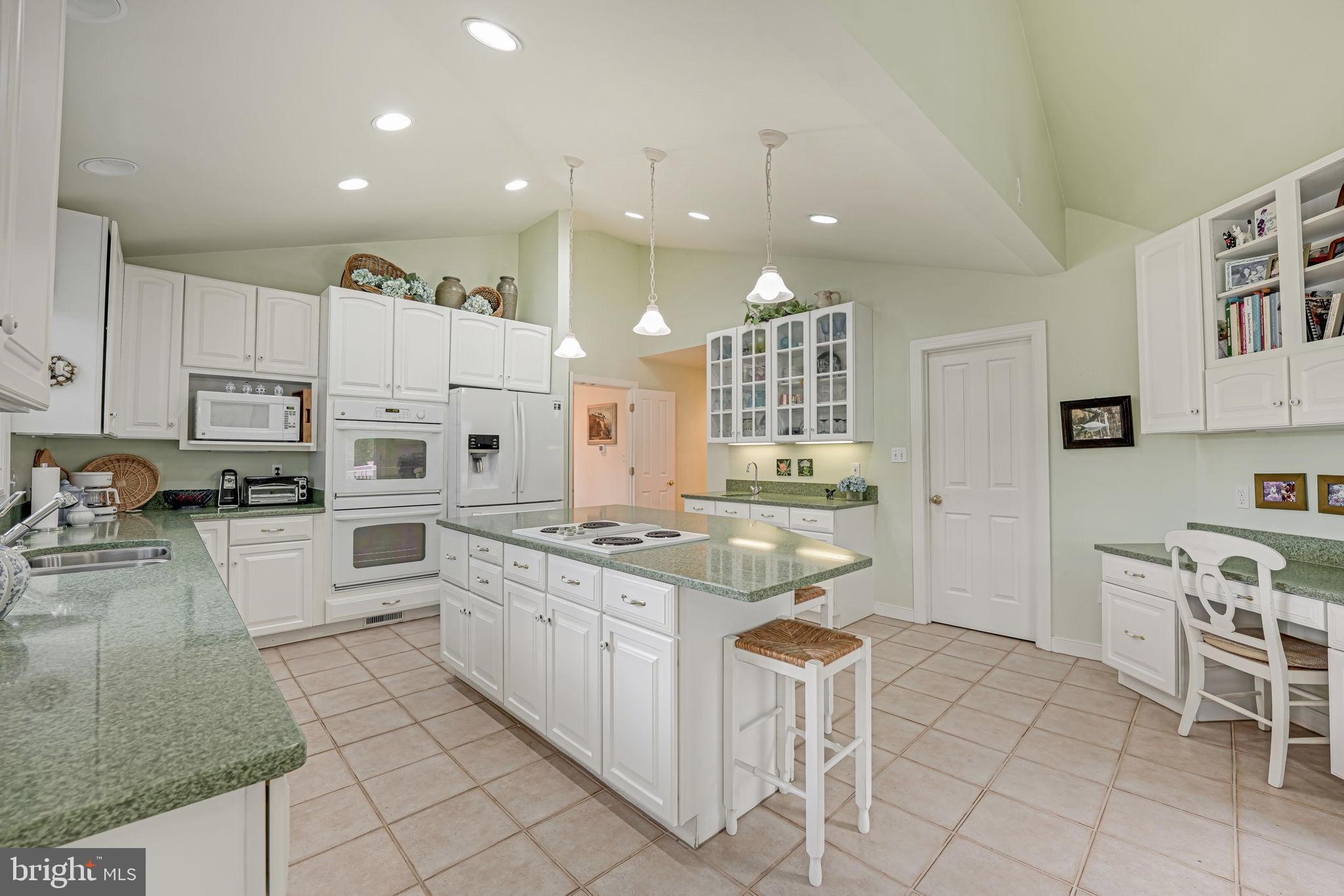 FAWN LAKE - Residential