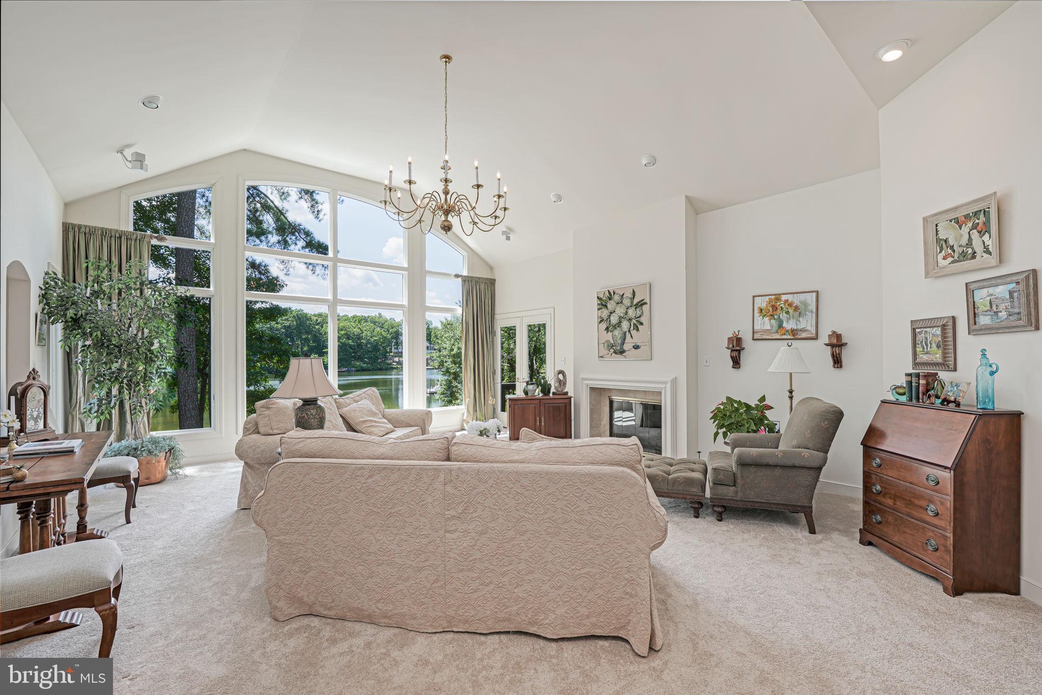 FAWN LAKE - Residential